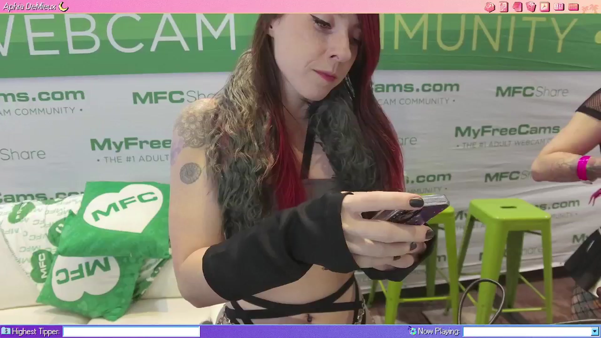 Gallery image thumbnail from AphiaDeMieux's myfreecams stream on, 01/23/2026, 03:49 image 15 of 20