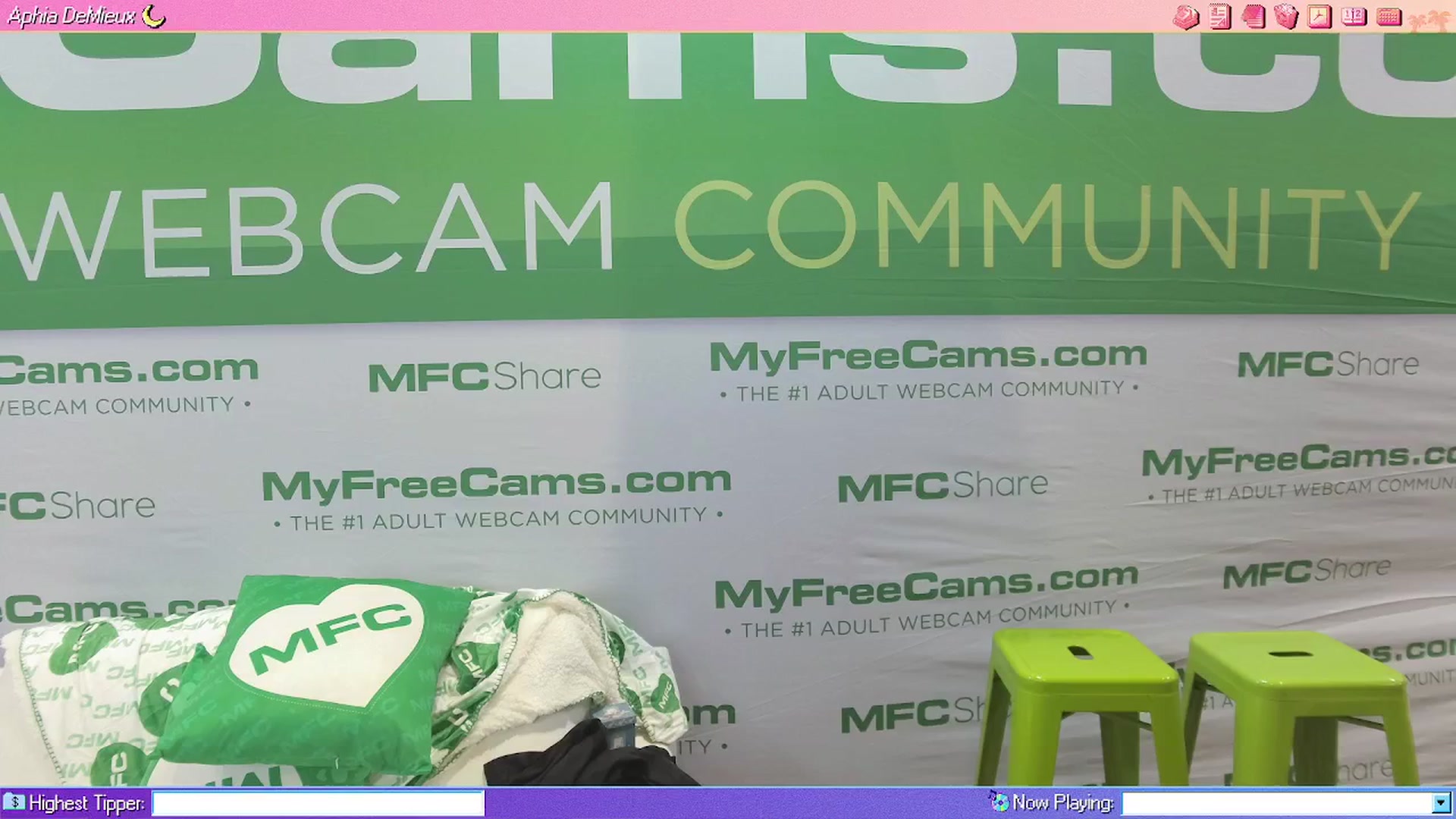 Gallery image thumbnail from AphiaDeMieux's myfreecams stream on, 01/23/2026, 03:49 image 14 of 20