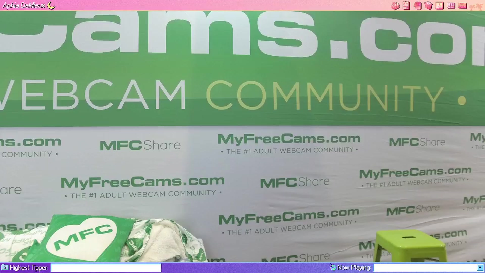 Gallery image thumbnail from AphiaDeMieux's myfreecams stream on, 01/23/2026, 03:49 image 6 of 20