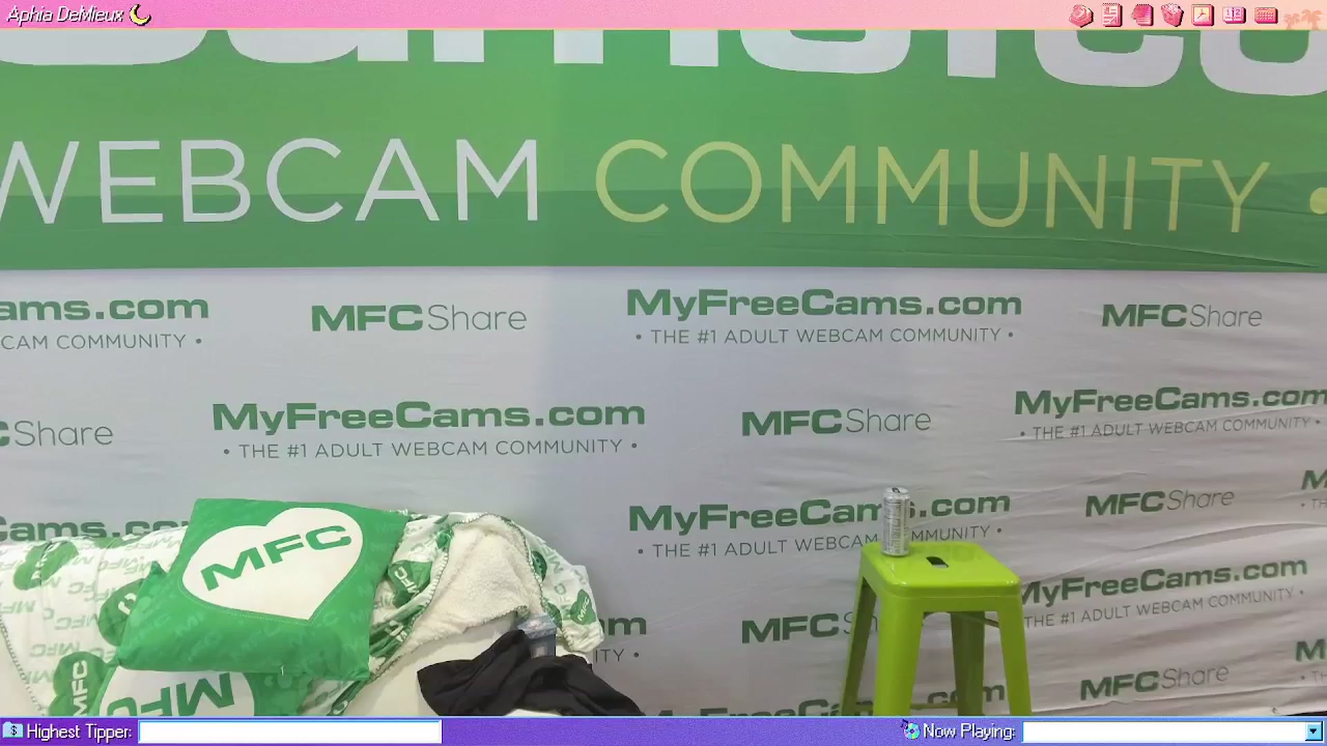 Gallery image thumbnail from AphiaDeMieux's myfreecams stream on, 01/23/2026, 03:49 image 18 of 20