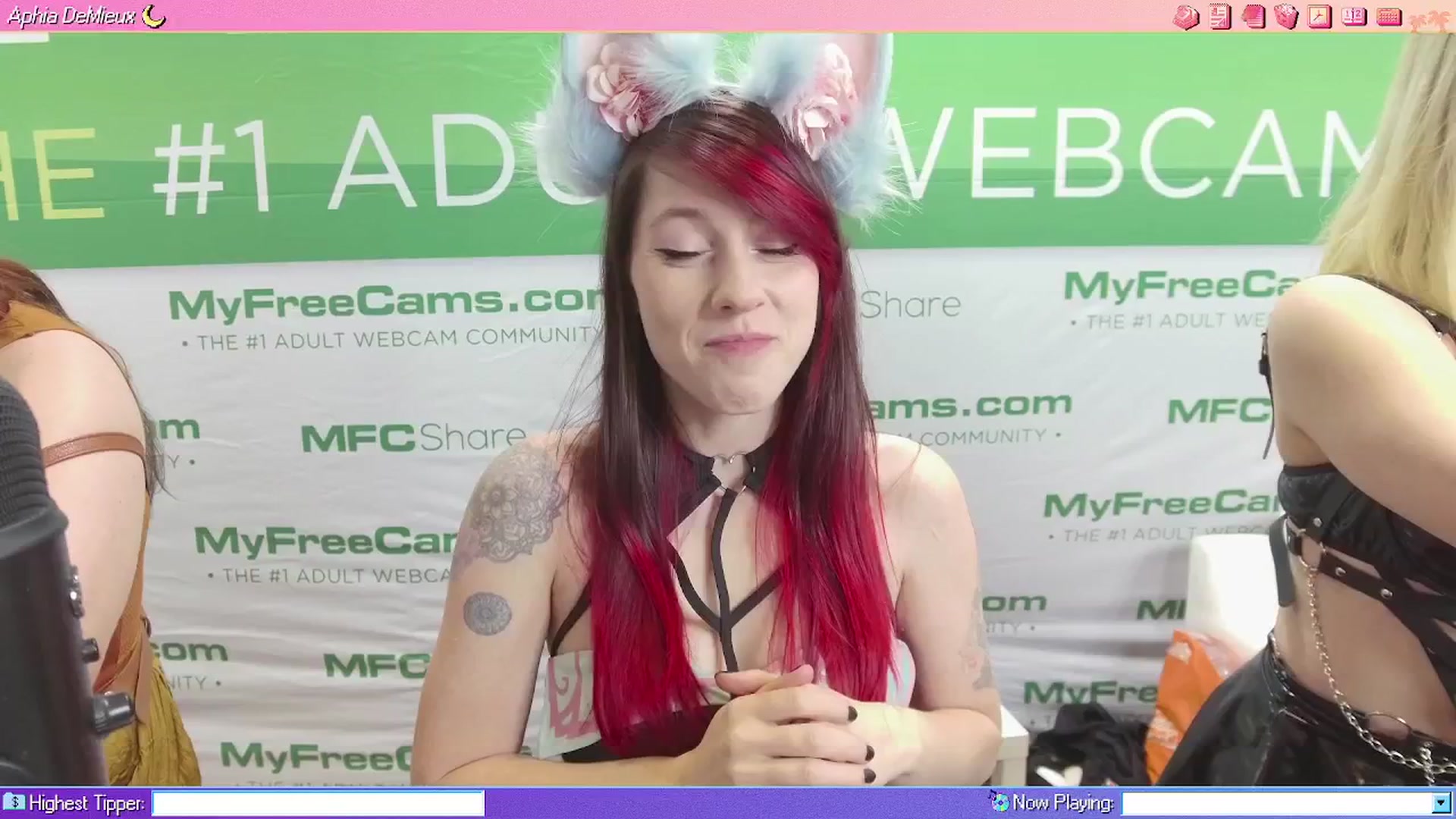 Gallery image thumbnail from AphiaDeMieux's myfreecams stream on, 01/24/2026, 03:58 image 10 of 20