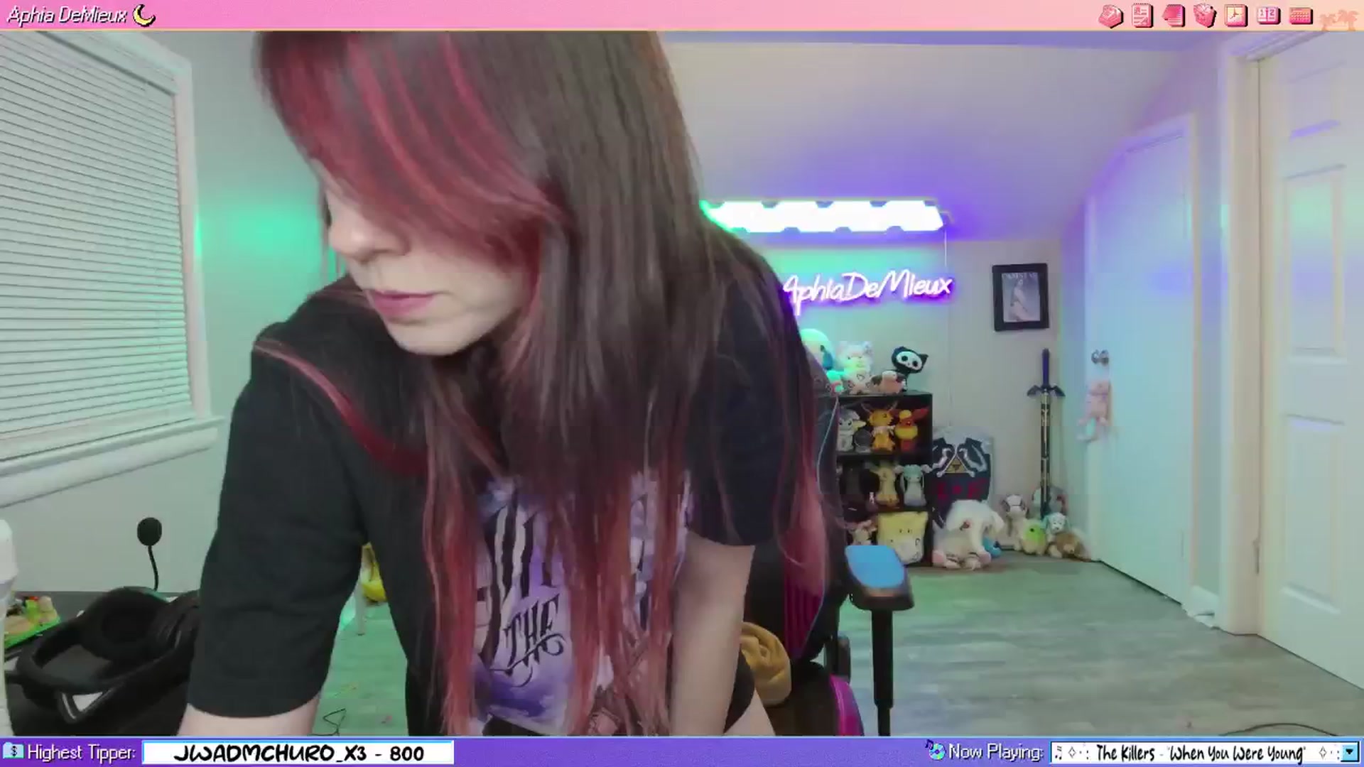 Gallery image thumbnail from AphiaDeMieux's myfreecams stream on, 02/01/2026, 04:51 image 18 of 20