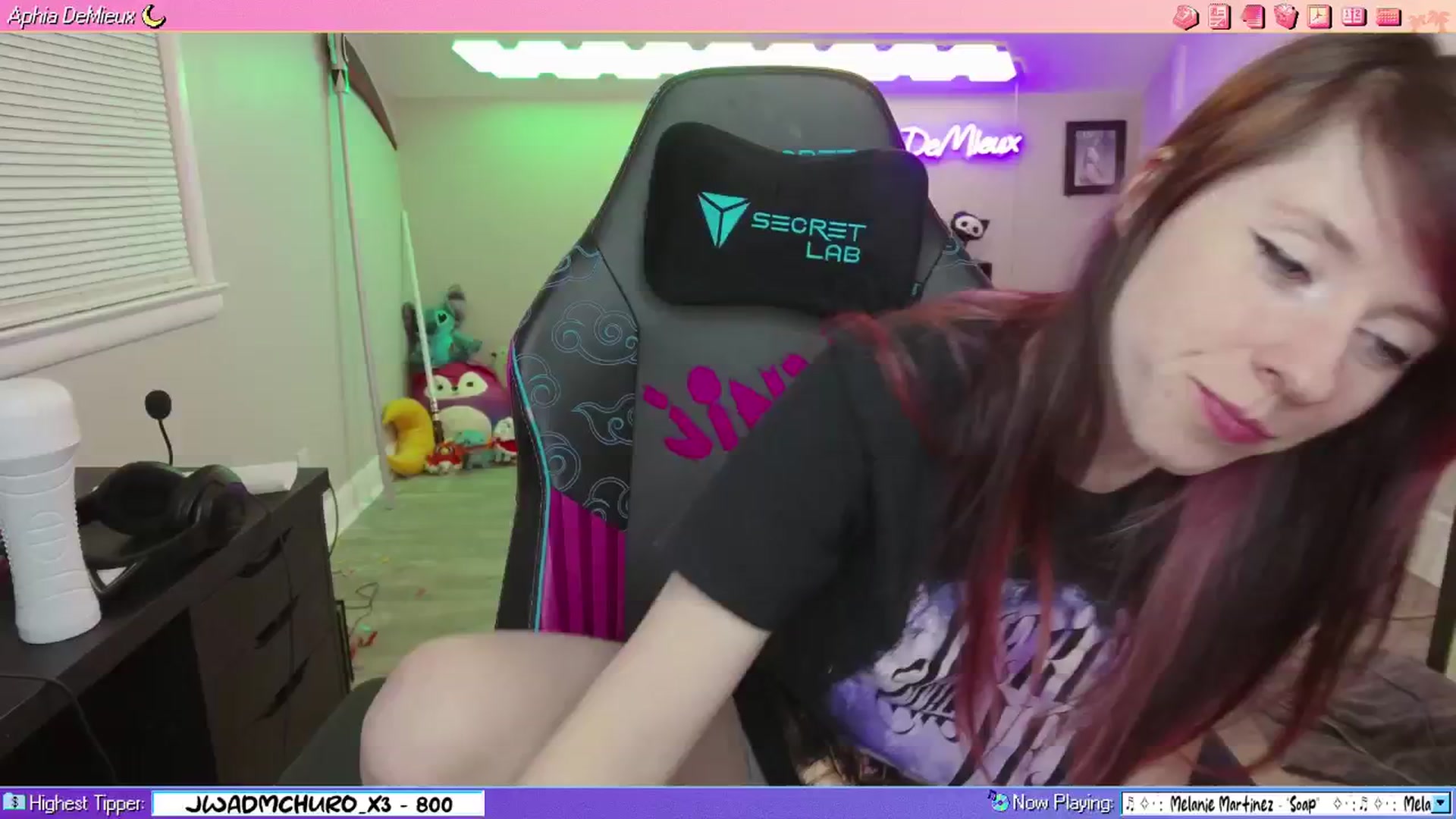 Gallery image thumbnail from AphiaDeMieux's myfreecams stream on, 02/01/2026, 04:51 image 10 of 20