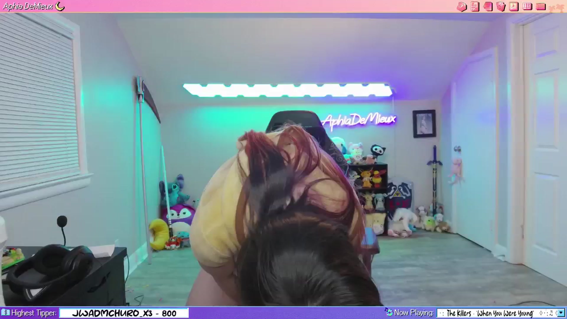 Gallery image thumbnail from AphiaDeMieux's myfreecams stream on, 02/01/2026, 04:51 image 19 of 20