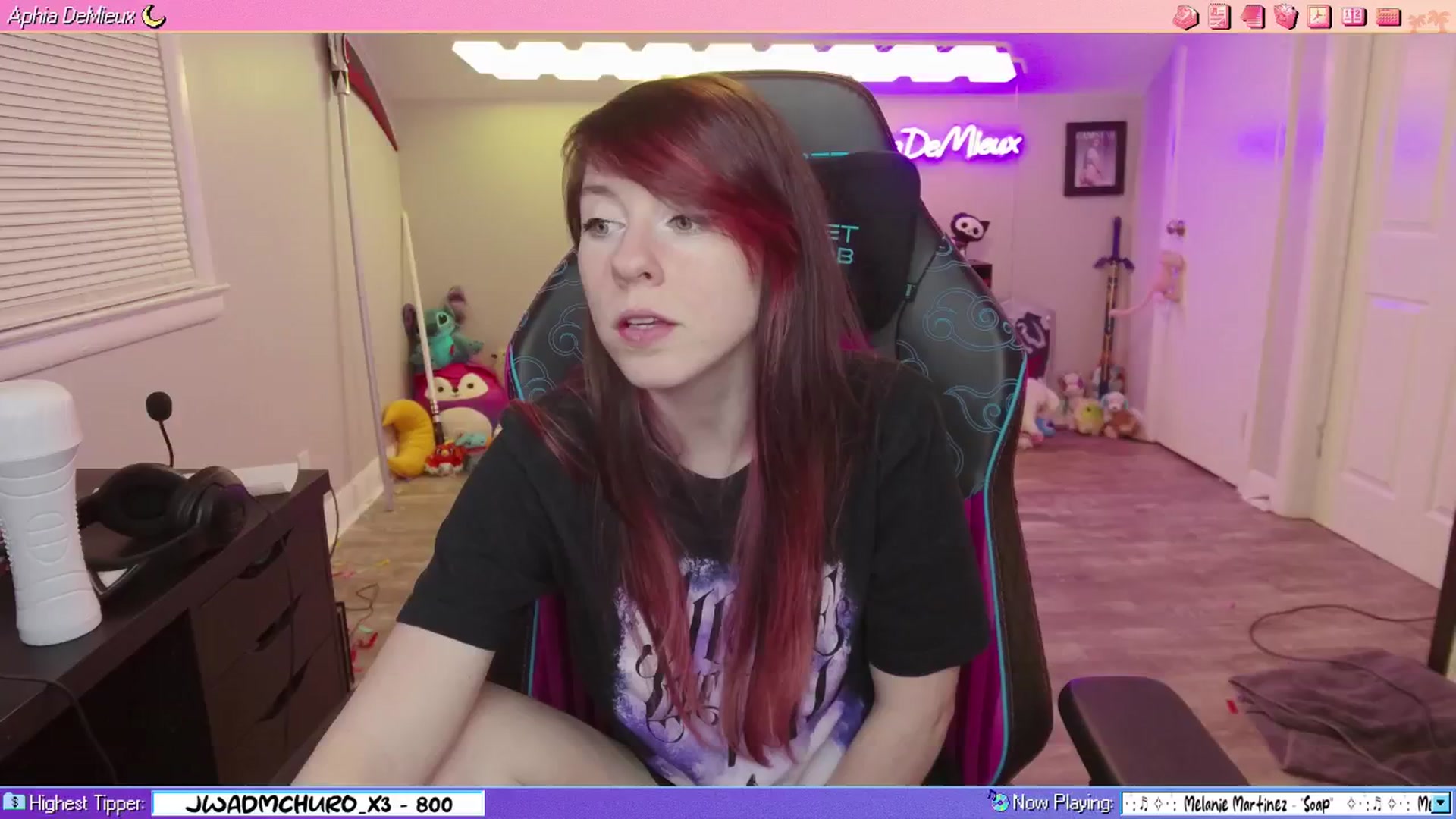 Gallery image thumbnail from AphiaDeMieux's myfreecams stream on, 02/01/2026, 04:51 image 9 of 20