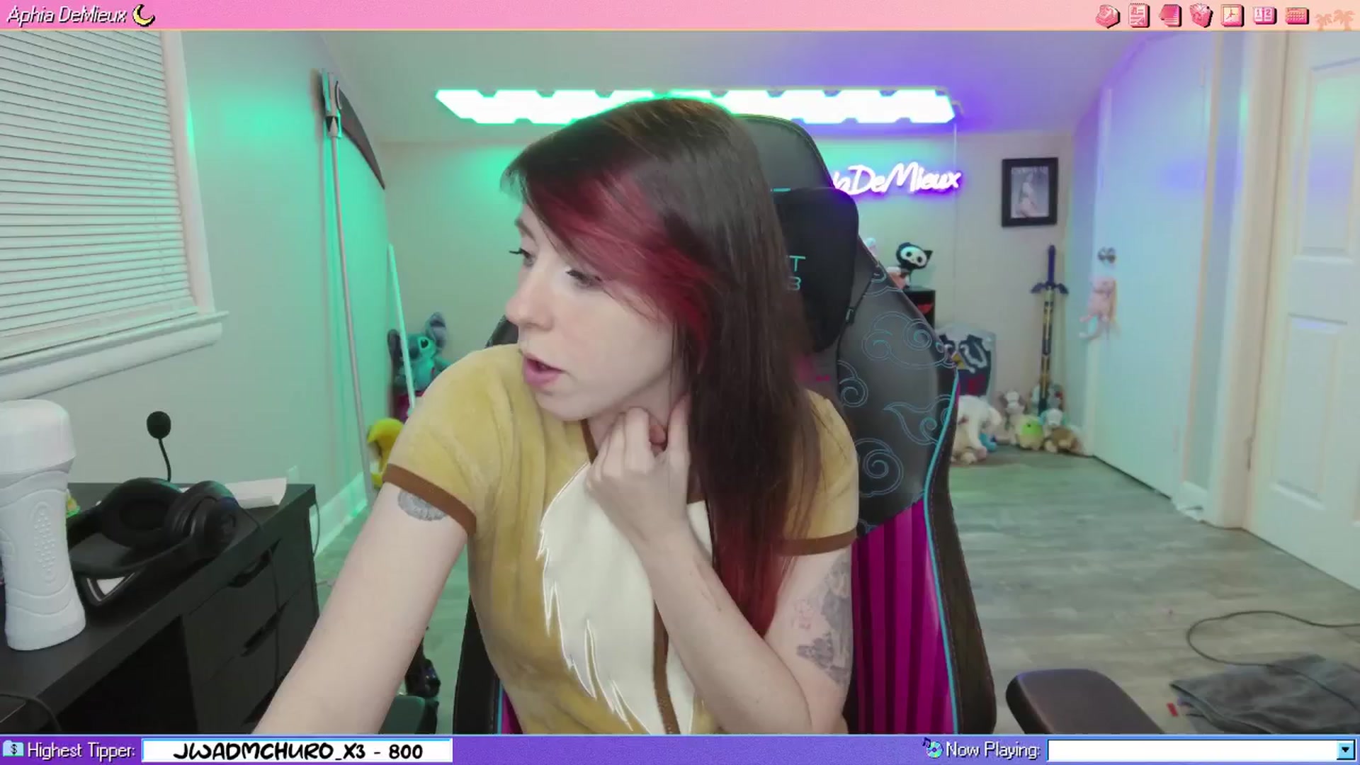 Gallery image thumbnail from AphiaDeMieux's myfreecams stream on, 02/01/2026, 06:07 image 2 of 20