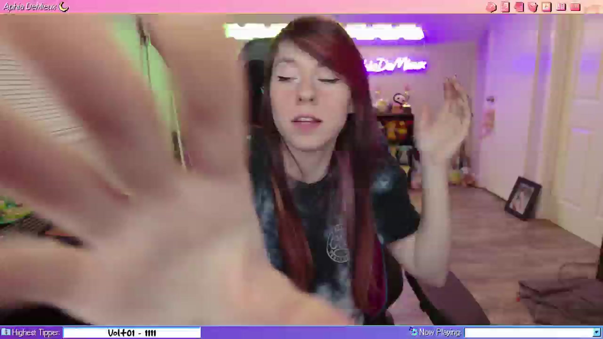Gallery image thumbnail from AphiaDeMieux's myfreecams stream on, 02/08/2026, 02:41 image 16 of 20