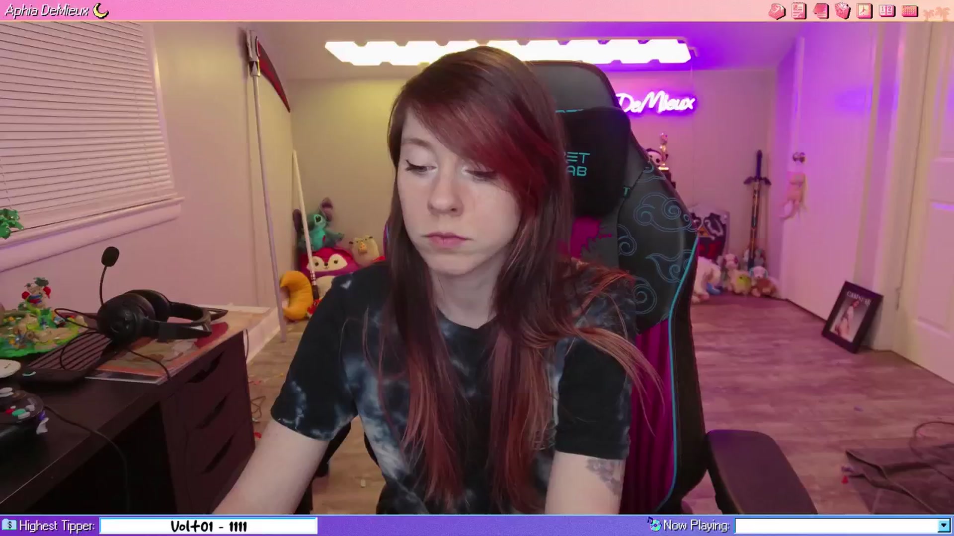 Gallery image thumbnail from AphiaDeMieux's myfreecams stream on, 02/08/2026, 02:41 image 2 of 20