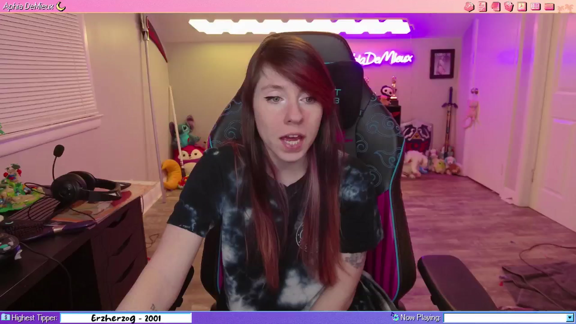 Gallery image thumbnail from AphiaDeMieux's myfreecams stream on, 02/08/2026, 03:49 image 18 of 20