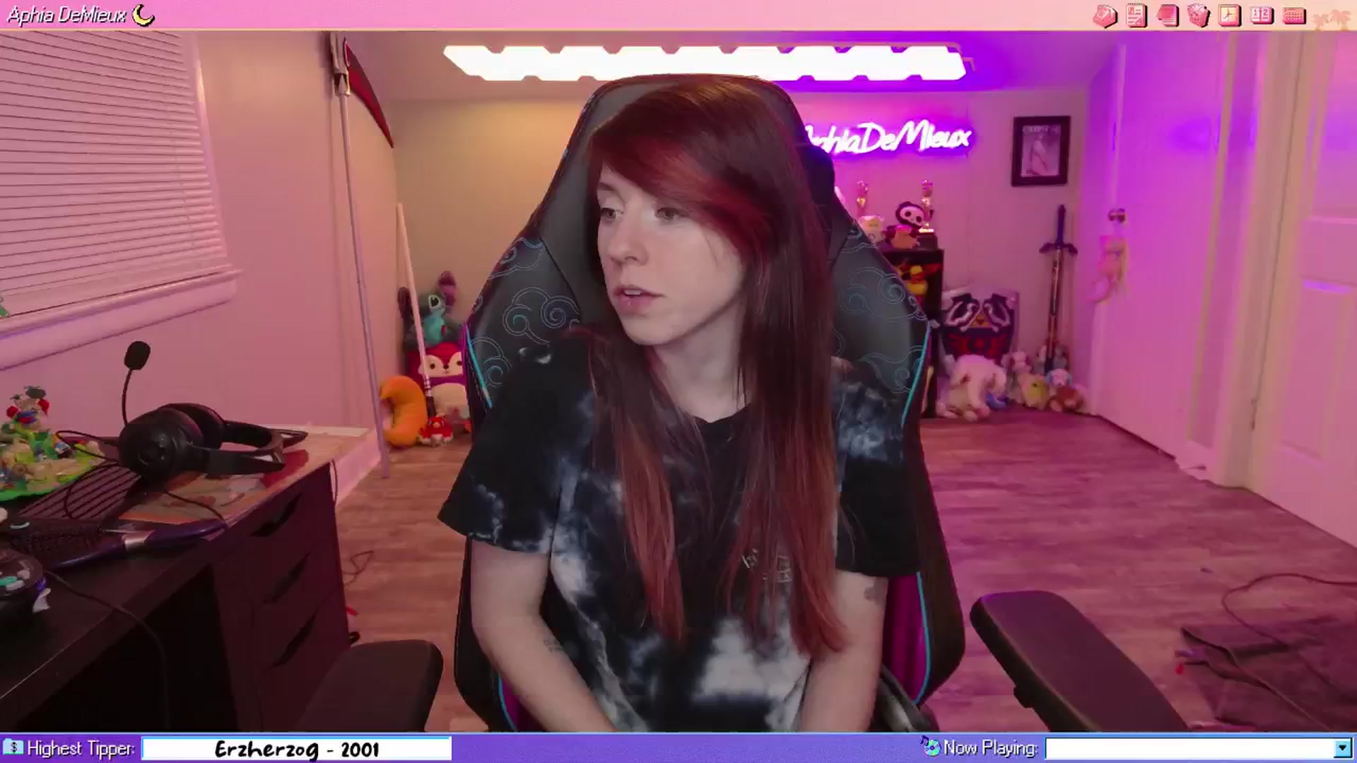 Gallery image thumbnail from AphiaDeMieux's myfreecams stream on, 02/08/2026, 03:49 image 19 of 20
