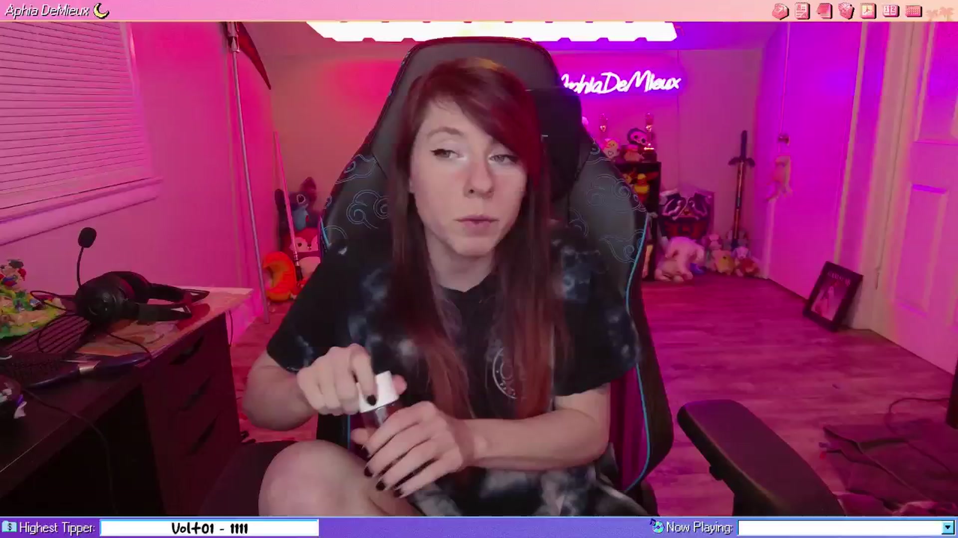 Gallery image thumbnail from AphiaDeMieux's myfreecams stream on, 02/08/2026, 03:49 image 1 of 20
