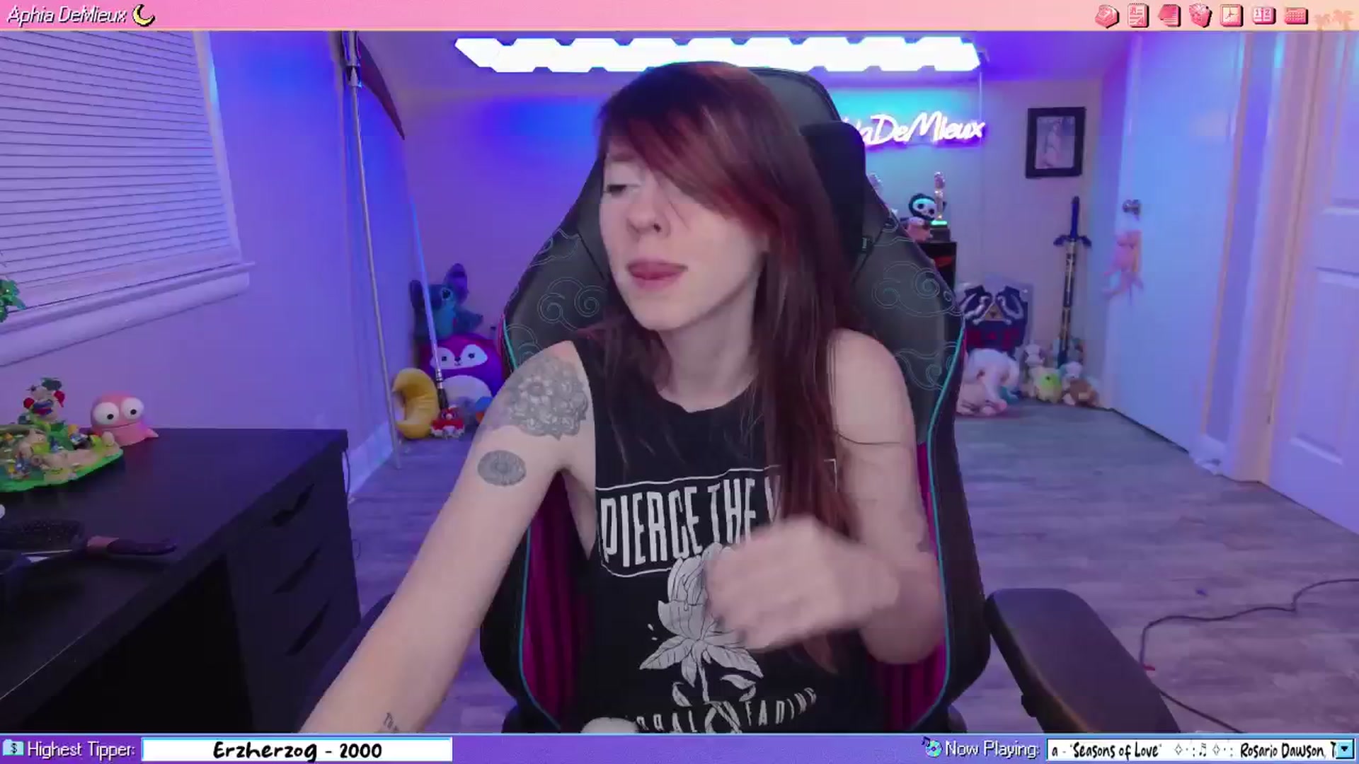 Gallery image thumbnail from AphiaDeMieux's myfreecams stream on, 02/13/2026, 03:58 image 5 of 20