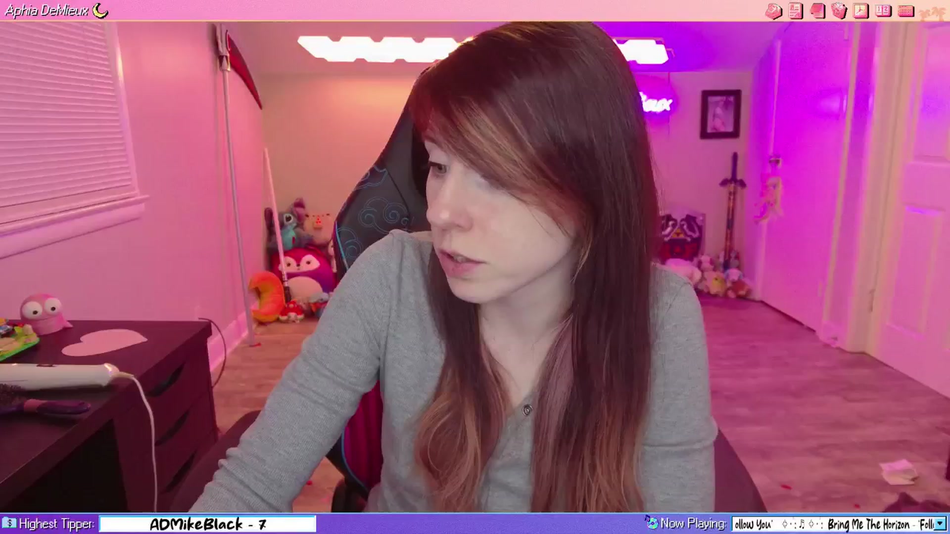 Gallery image thumbnail from AphiaDeMieux's myfreecams stream on, 02/22/2026, 04:54 image 2 of 20