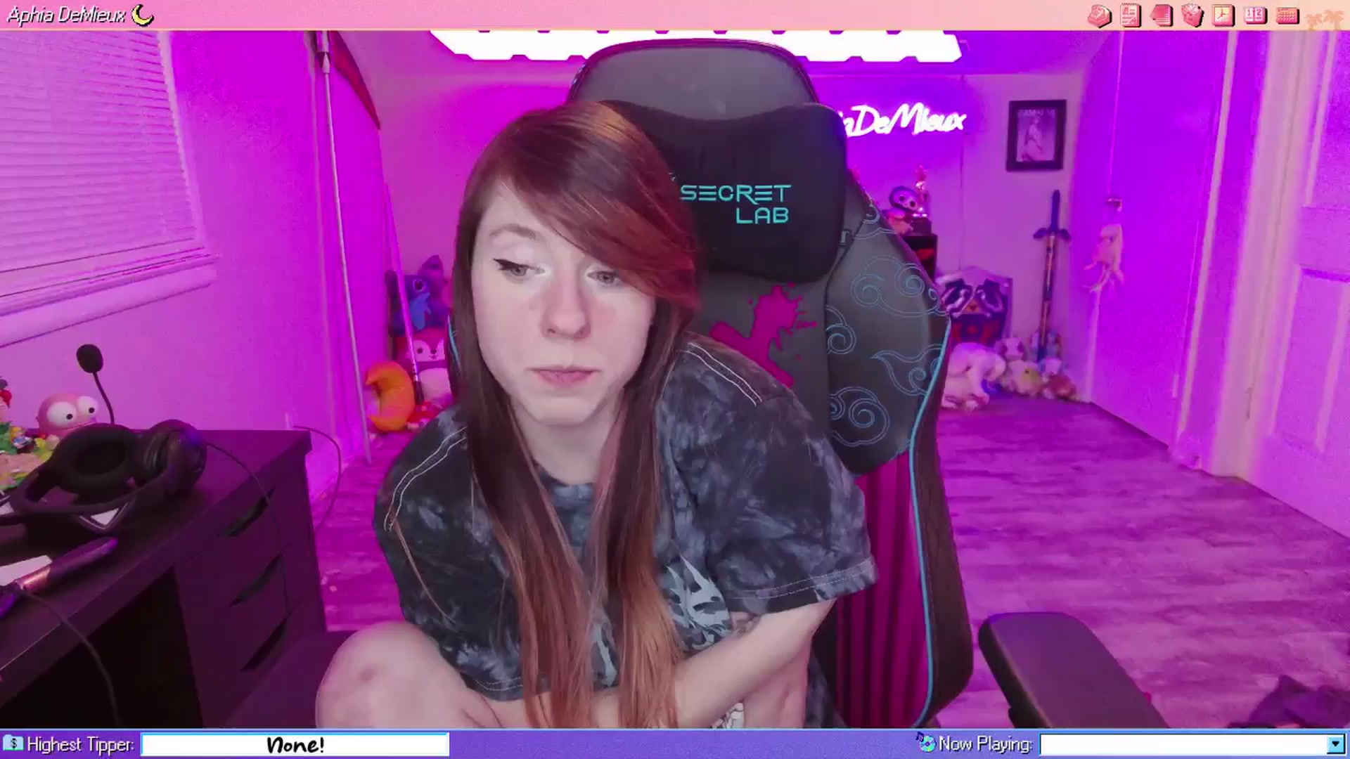 Gallery image thumbnail from AphiaDeMieux's myfreecams stream on, 02/24/2026, 04:59 image 1 of 20