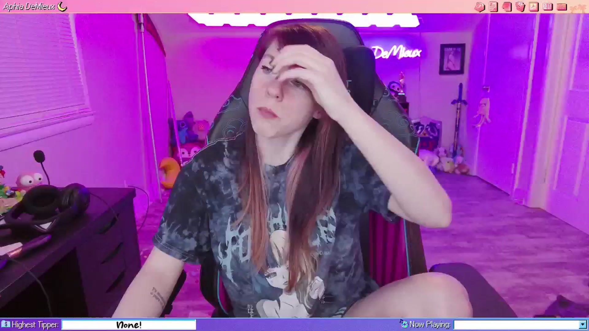 Gallery image thumbnail from AphiaDeMieux's myfreecams stream on, 02/24/2026, 04:59 image 3 of 20
