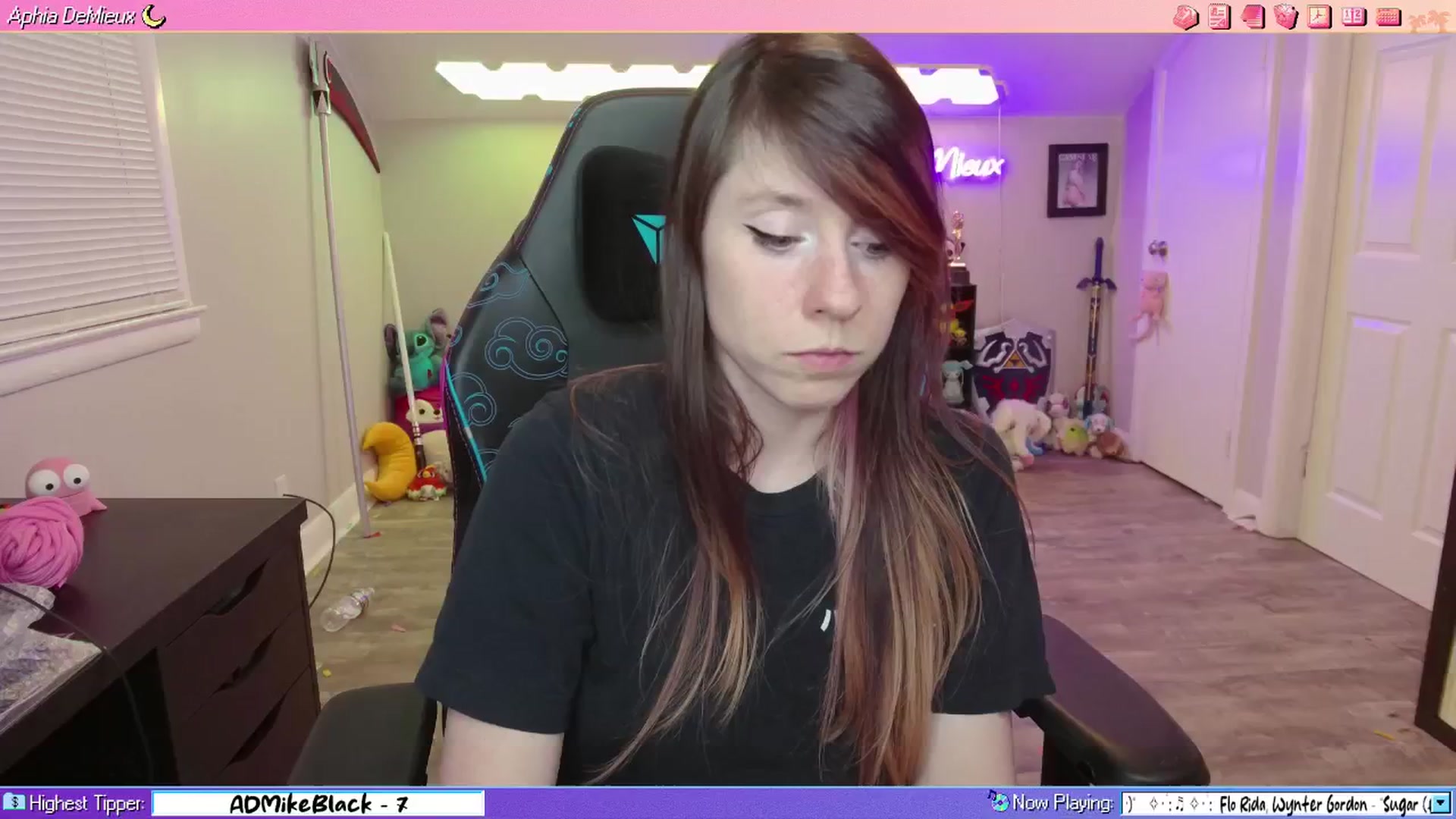 Gallery image thumbnail from AphiaDeMieux's myfreecams stream on, 02/28/2026, 05:52 image 2 of 20