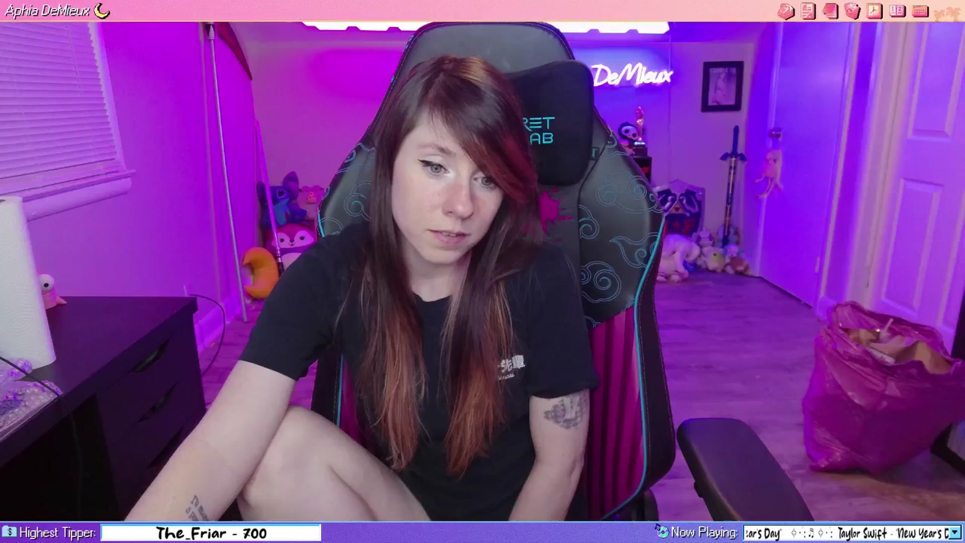 Gallery image thumbnail from AphiaDeMieux's myfreecams stream on, 02/28/2026, 05:52 image 20 of 20