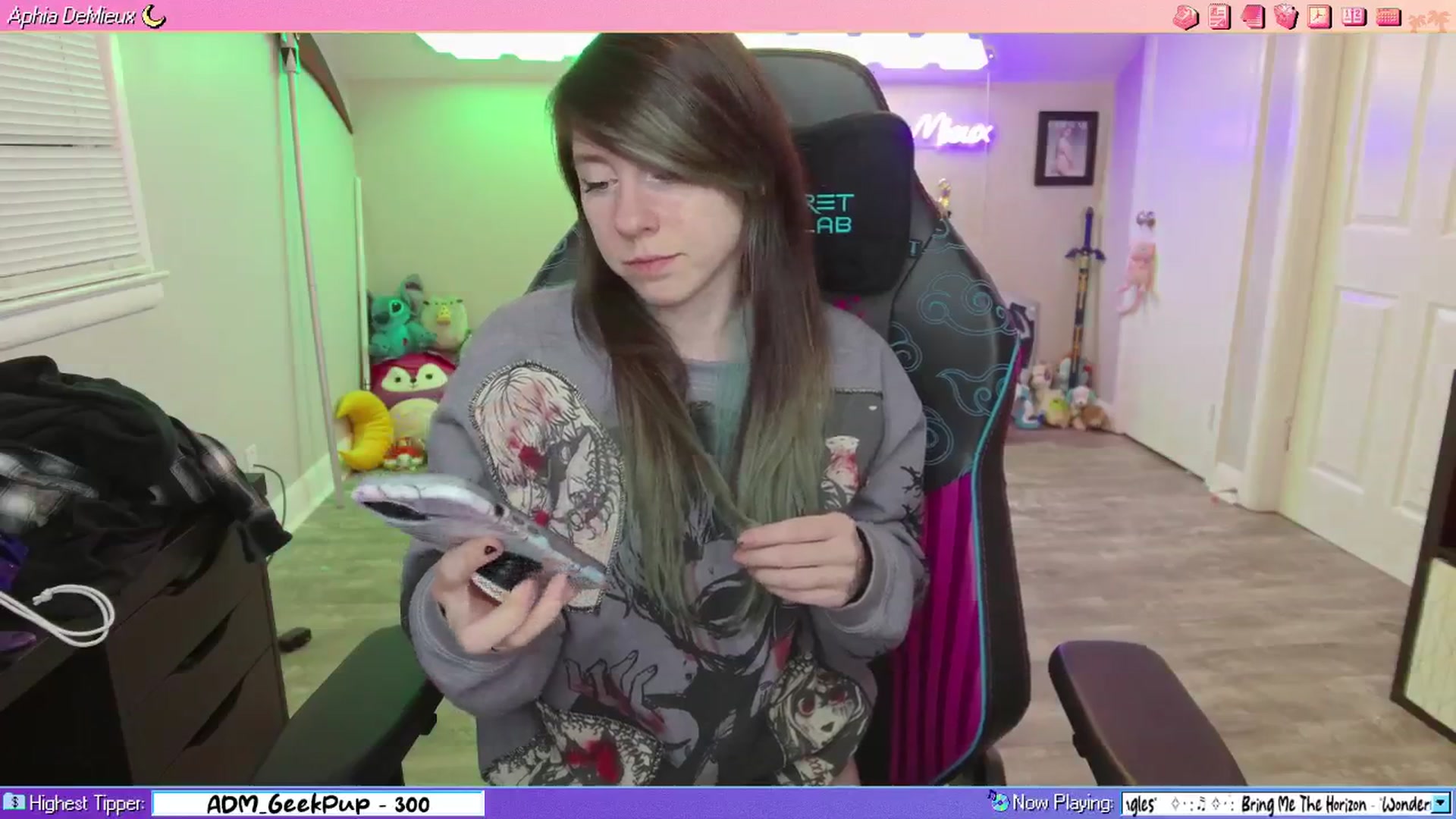 Gallery image thumbnail from AphiaDeMieux's myfreecams stream on, 03/14/2026, 04:48 image 9 of 20
