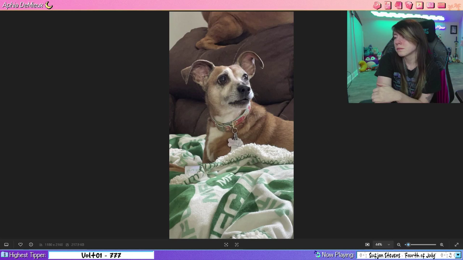Gallery image thumbnail from AphiaDeMieux's myfreecams stream on, 03/24/2026, 04:15 image 10 of 20