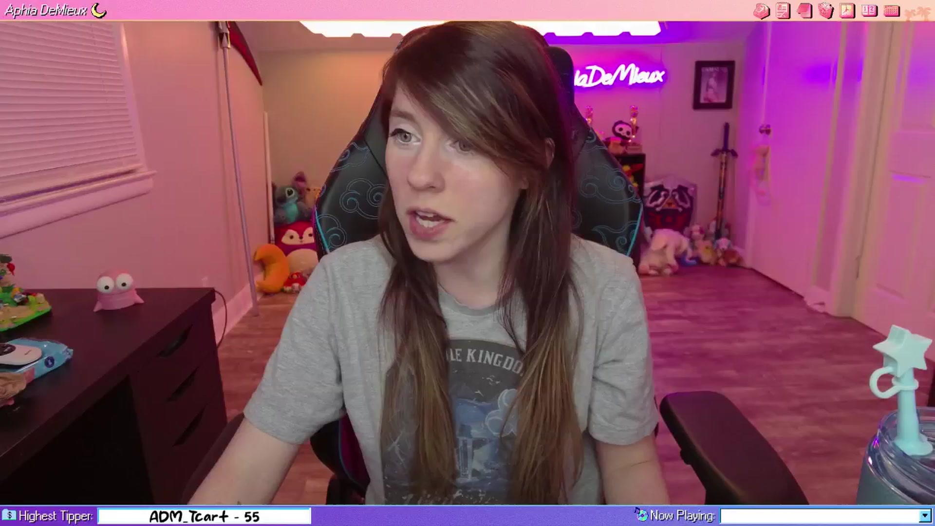 Gallery image thumbnail from AphiaDeMieux's myfreecams stream on, 04/01/2026, 04:51 image 4 of 20