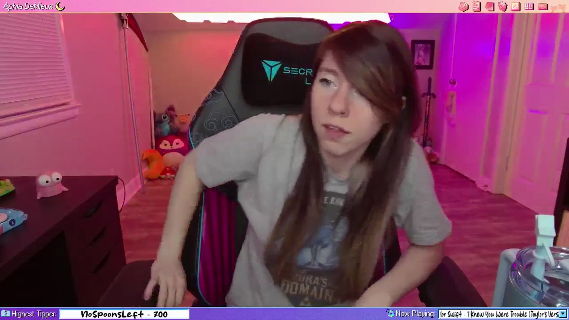 Gallery image thumbnail from AphiaDeMieux's myfreecams stream on, 04/01/2026, 04:51 image 20 of 20