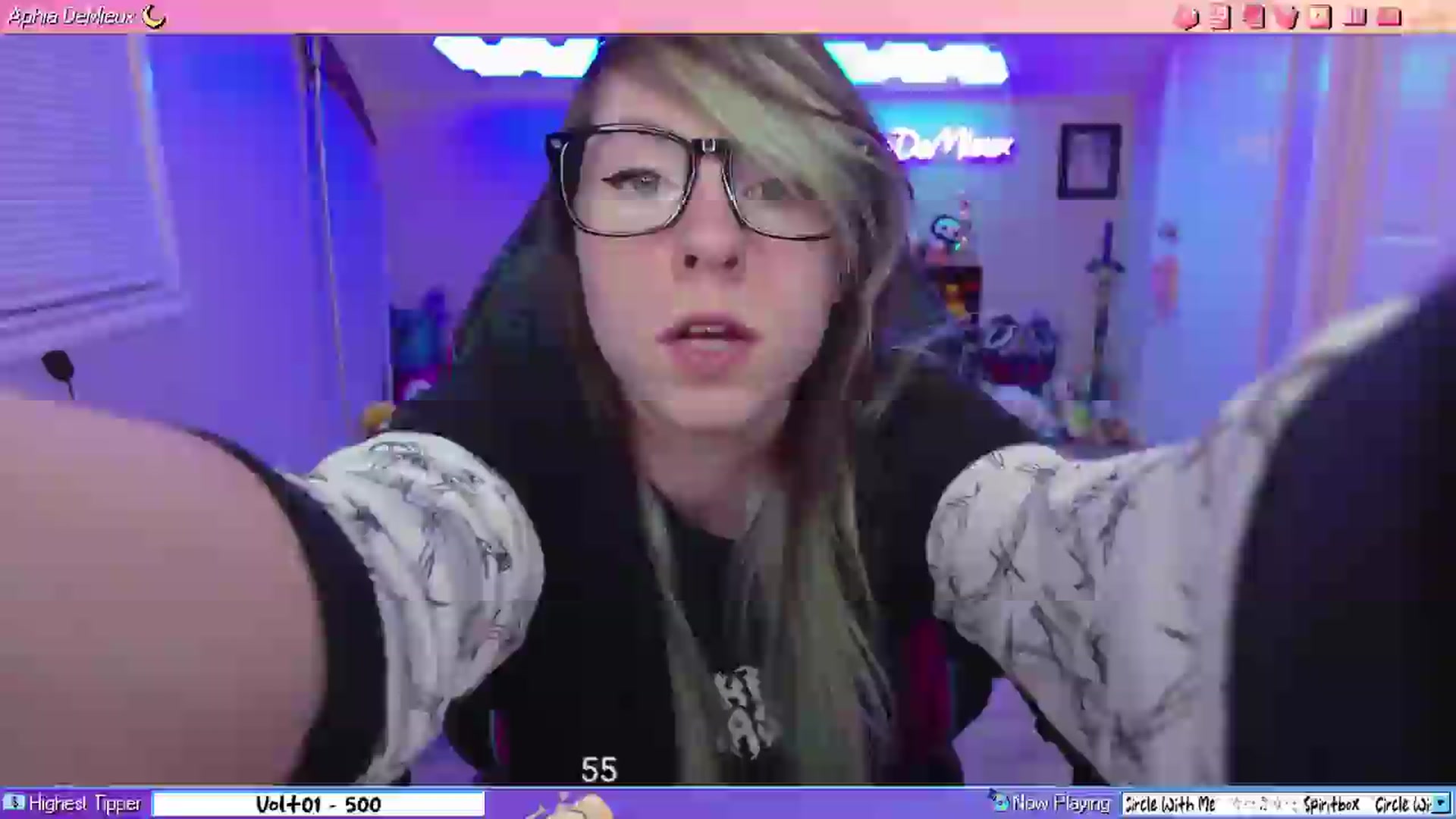 Gallery image thumbnail from AphiaDeMieux's myfreecams stream on, 05/30/2026, 03:54 image 11 of 20