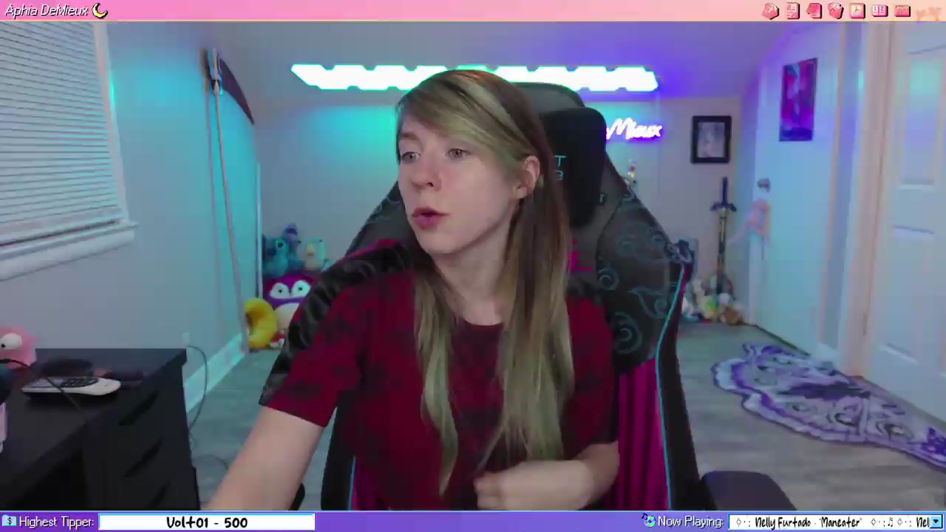 Gallery image thumbnail from AphiaDeMieux's myfreecams stream on, 07/01/2026, 05:06 image 10 of 20