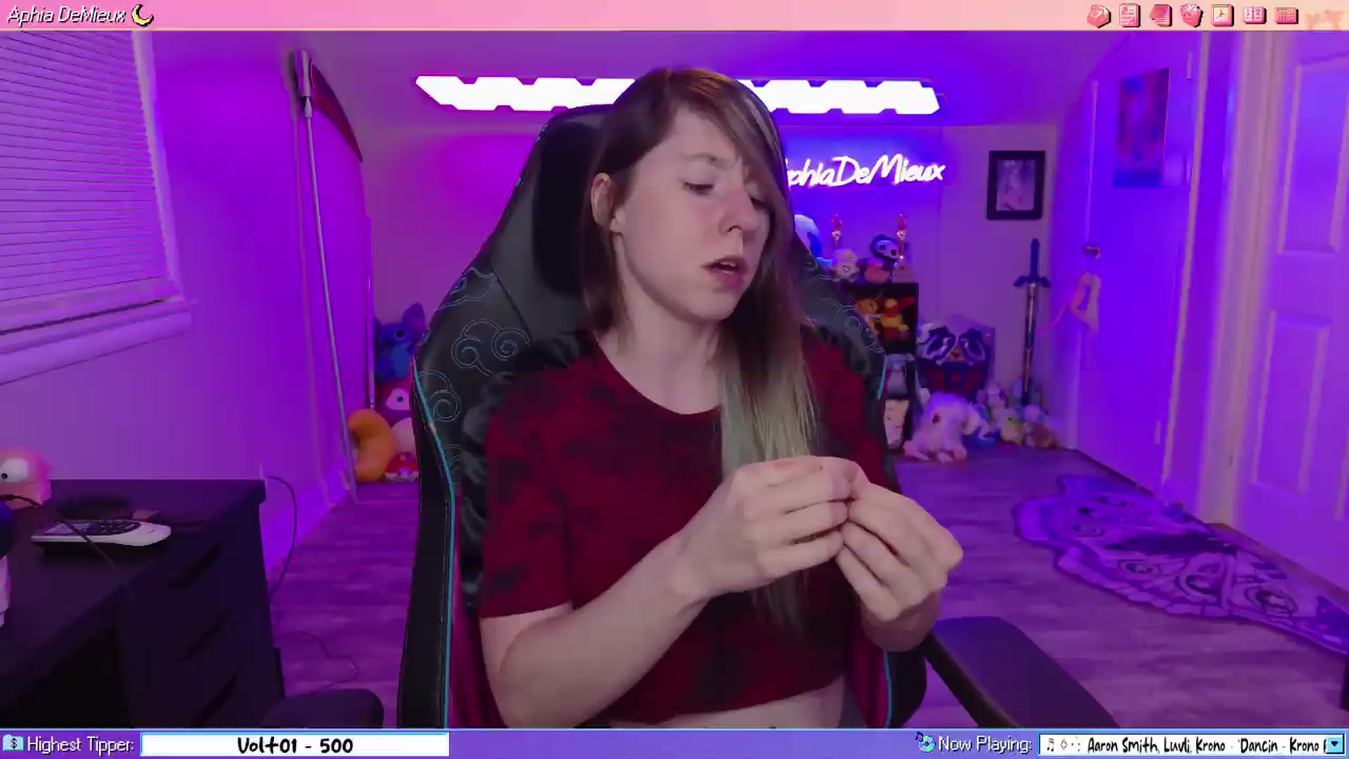 Gallery image thumbnail from AphiaDeMieux's myfreecams stream on, 07/01/2026, 05:06 image 13 of 20