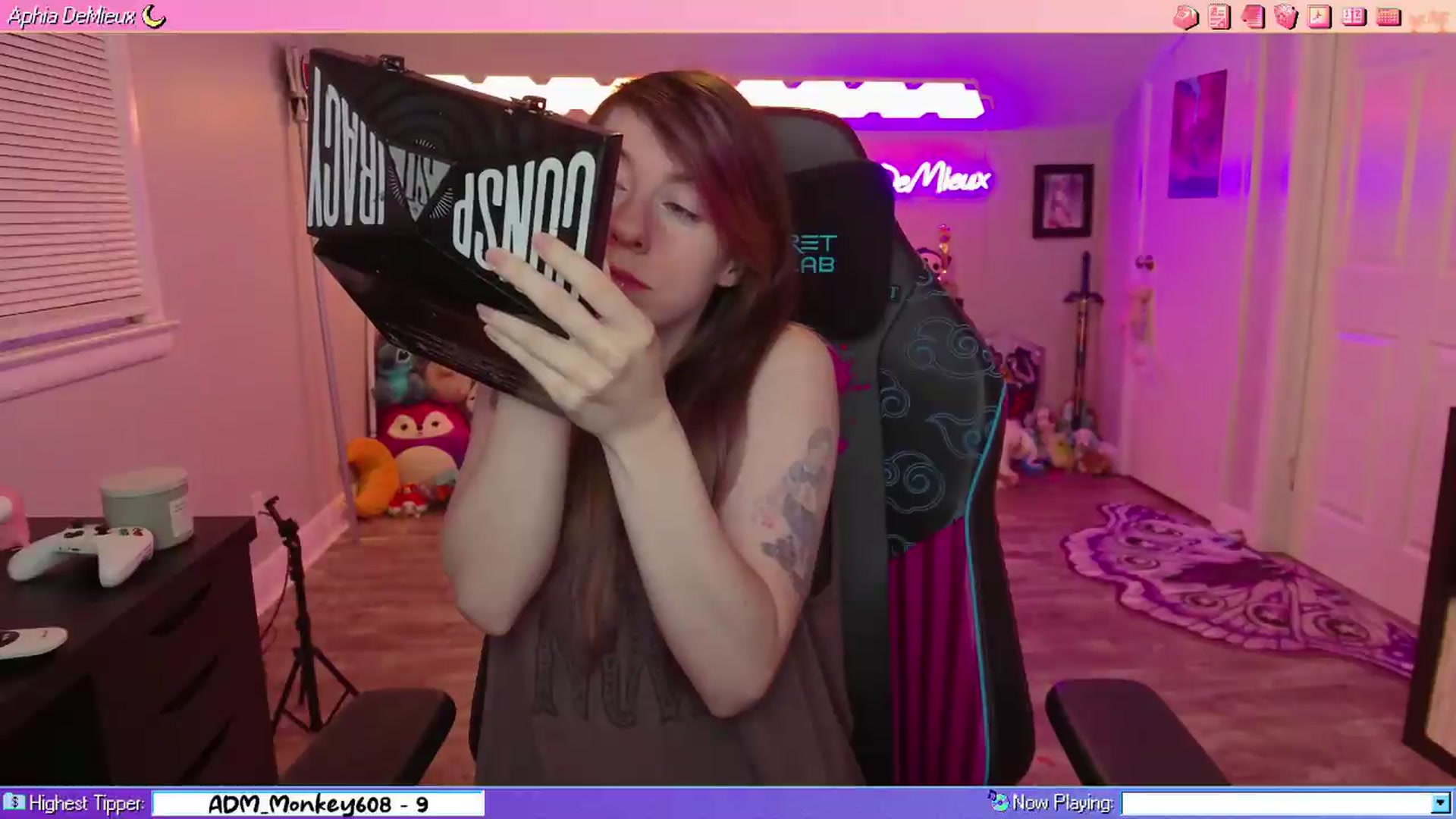 Gallery image thumbnail from AphiaDeMieux's myfreecams stream on, 07/27/2026, 02:17 image 5 of 20