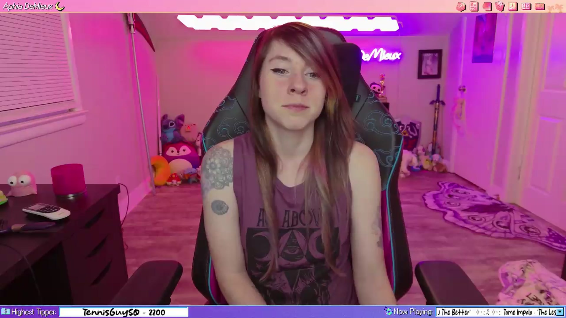 Gallery image thumbnail from AphiaDeMieux's myfreecams stream on, 08/07/2026, 03:54 image 16 of 20