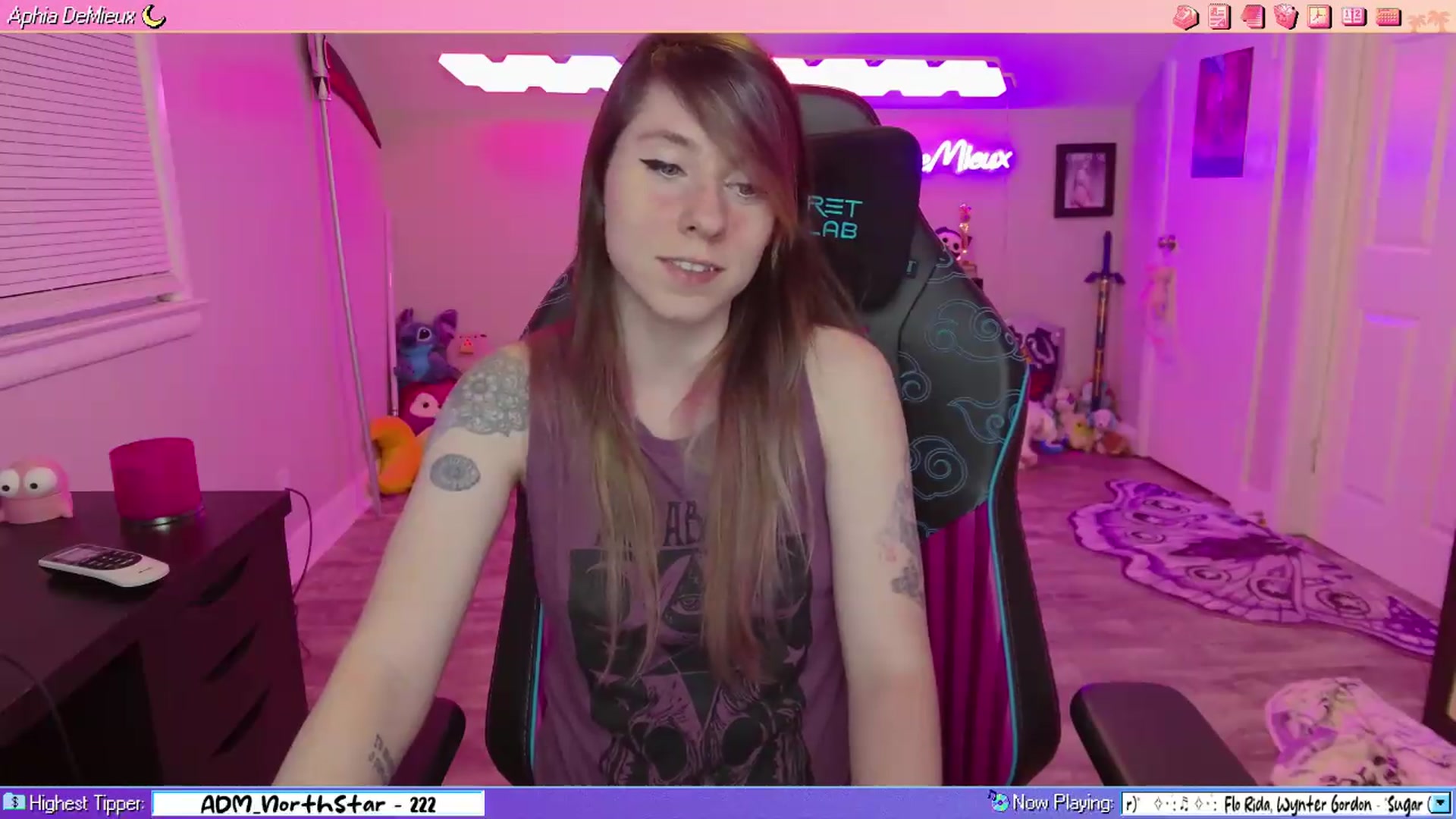 Gallery image thumbnail from AphiaDeMieux's myfreecams stream on, 08/07/2026, 03:54 image 5 of 20