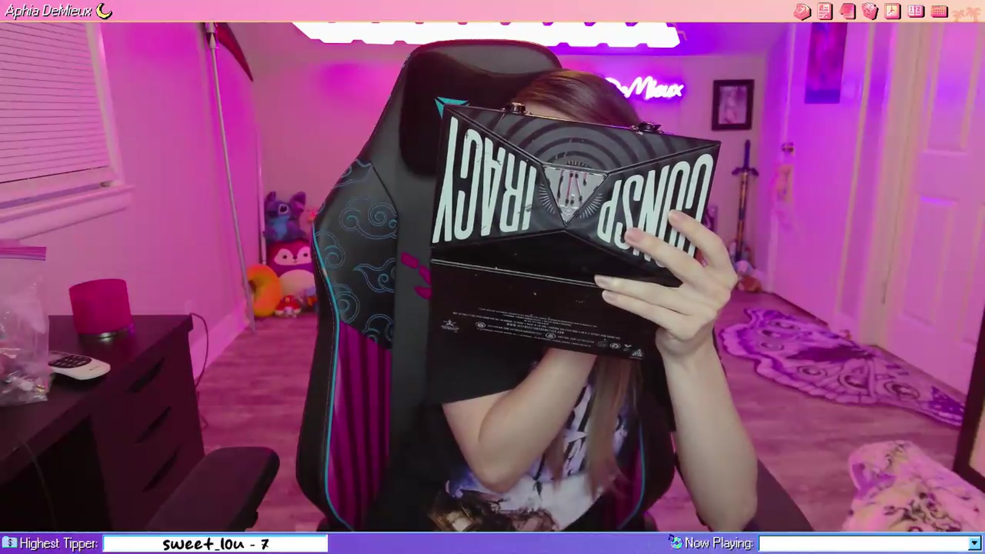 Gallery image thumbnail from AphiaDeMieux's myfreecams stream on, 08/07/2026, 03:54 image 2 of 20