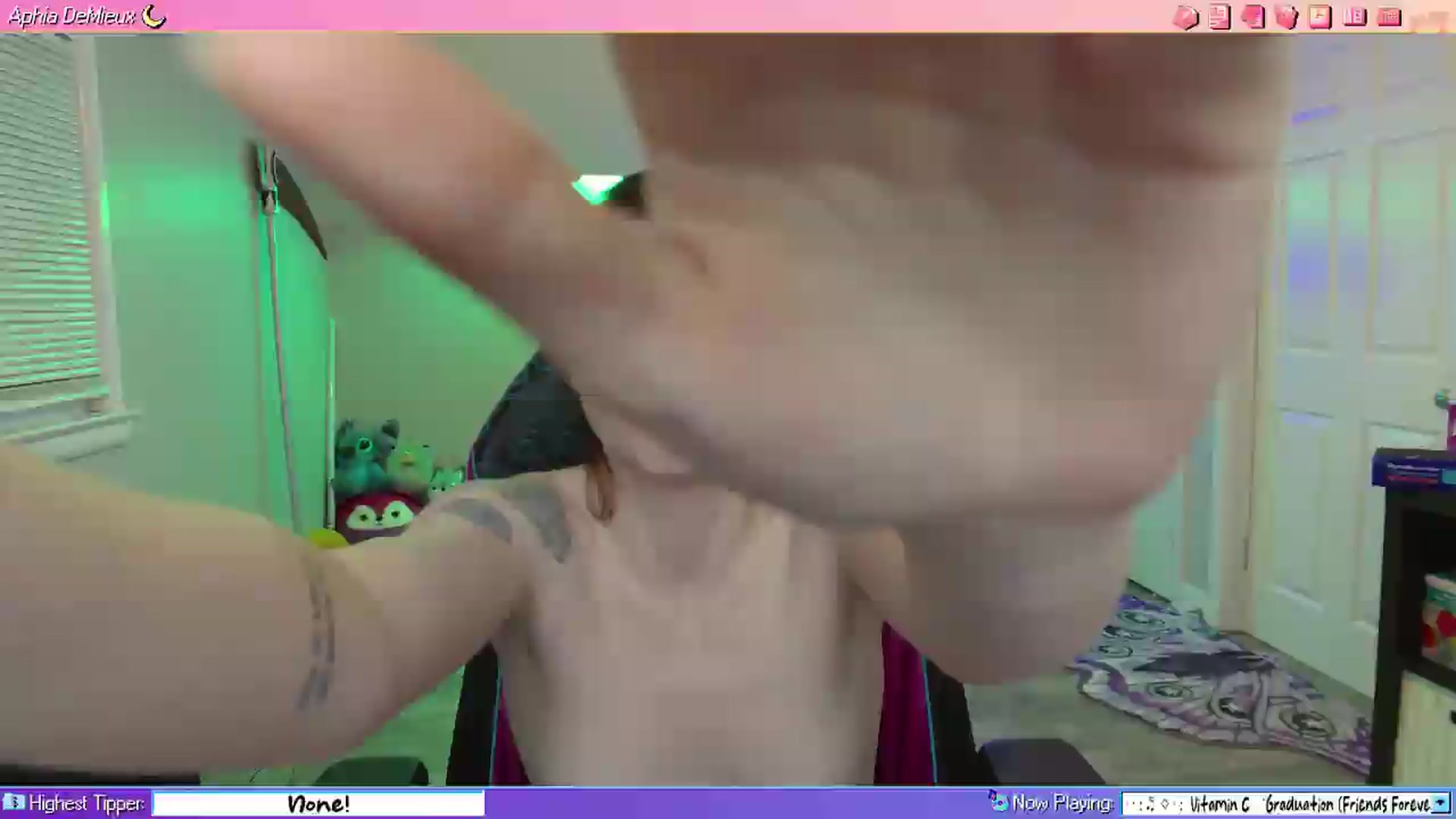 Gallery image thumbnail from AphiaDeMieux's myfreecams stream on, 08/10/2026, 02:46 image 17 of 20