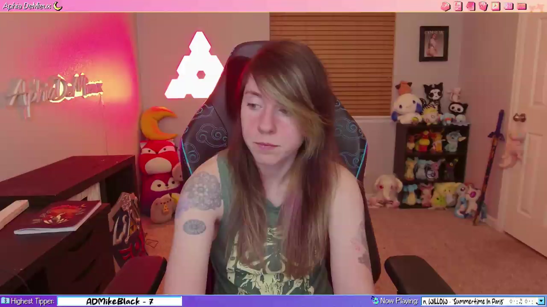 Gallery image thumbnail from AphiaDeMieux's myfreecams stream on, 09/10/2026, 04:37 image 1 of 20