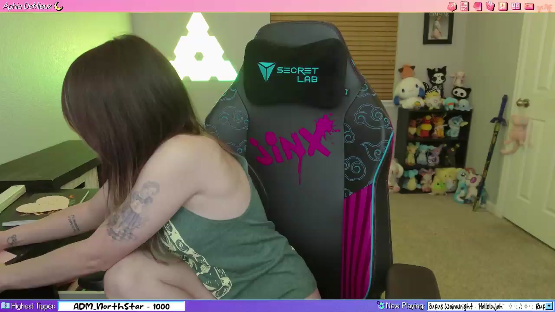Gallery image thumbnail from AphiaDeMieux's myfreecams stream on, 09/10/2026, 04:37 image 11 of 20