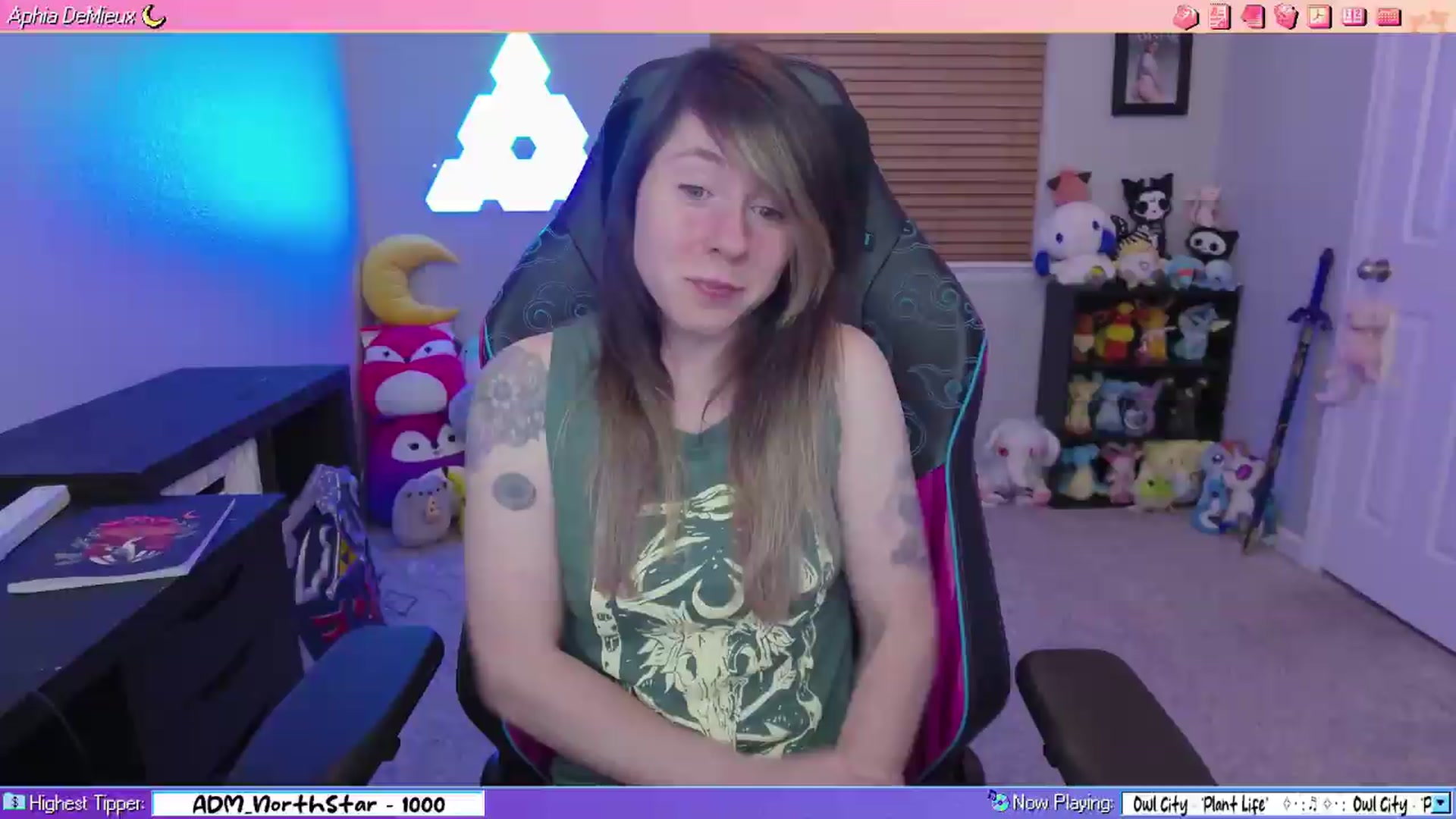 Gallery image thumbnail from AphiaDeMieux's myfreecams stream on, 09/10/2026, 04:37 image 9 of 20