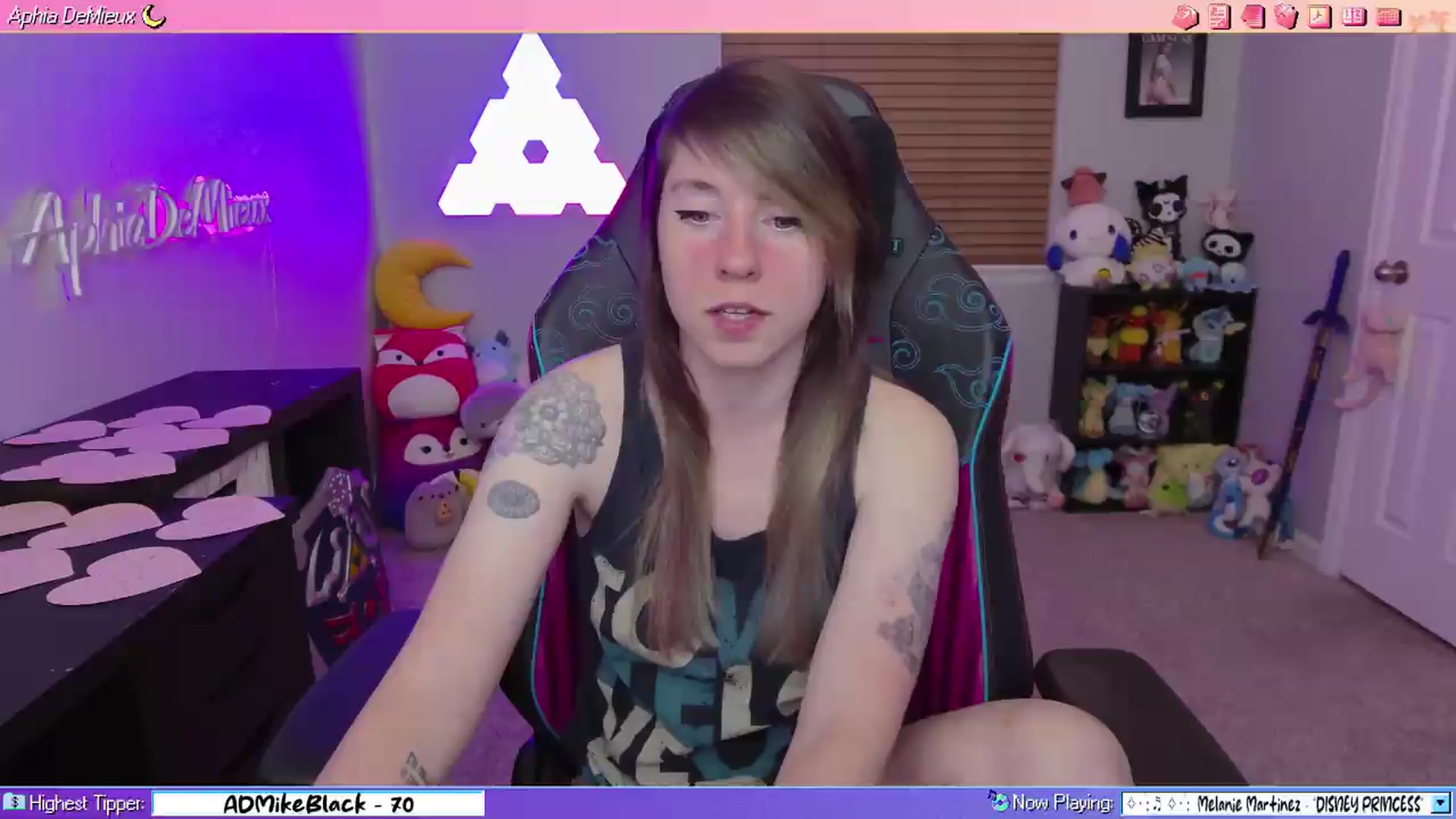 Gallery image thumbnail from AphiaDeMieux's myfreecams stream on, 09/11/2026, 02:55 image 15 of 20