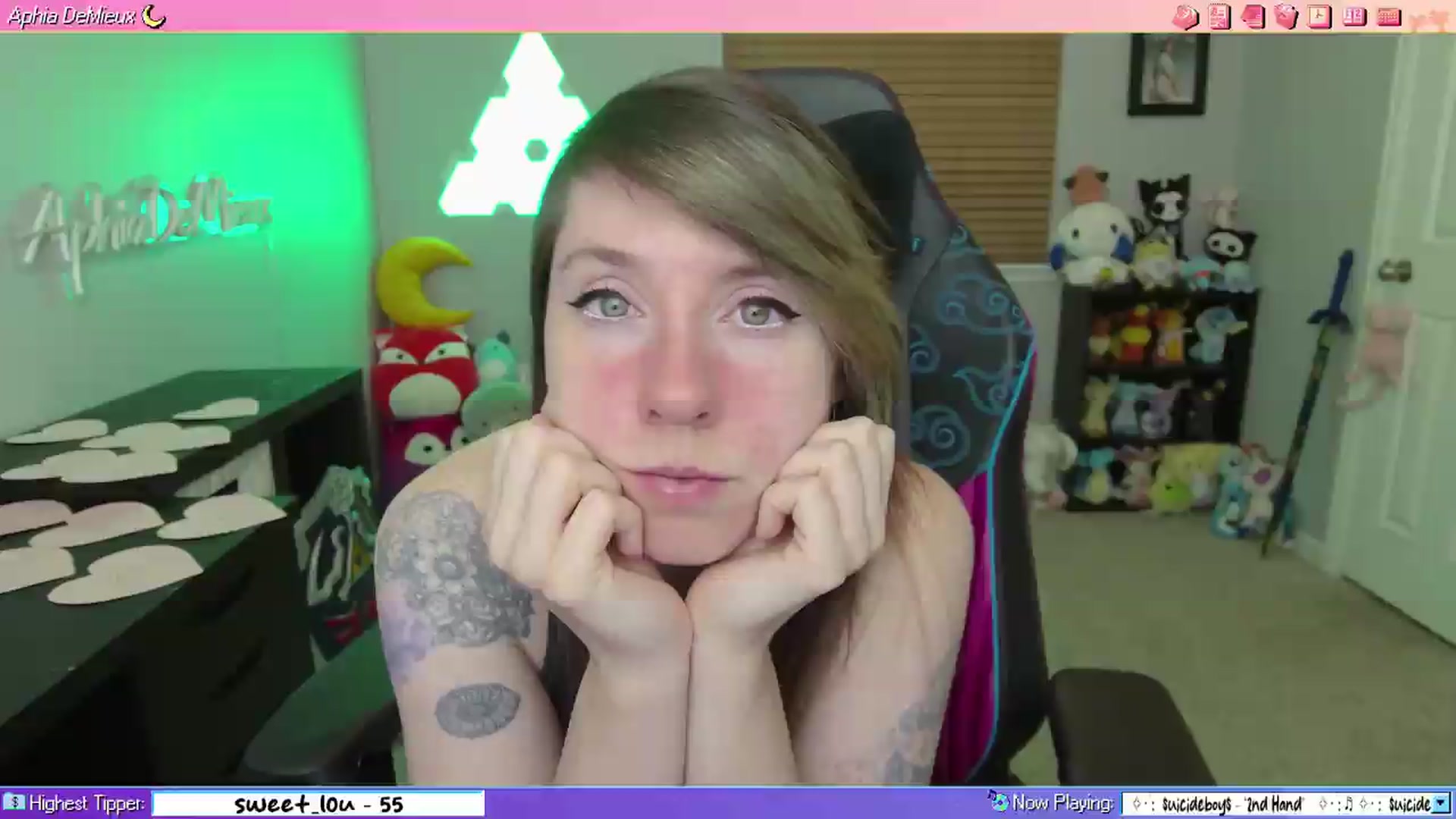 Gallery image thumbnail from AphiaDeMieux's myfreecams stream on, 09/11/2026, 02:55 image 11 of 20