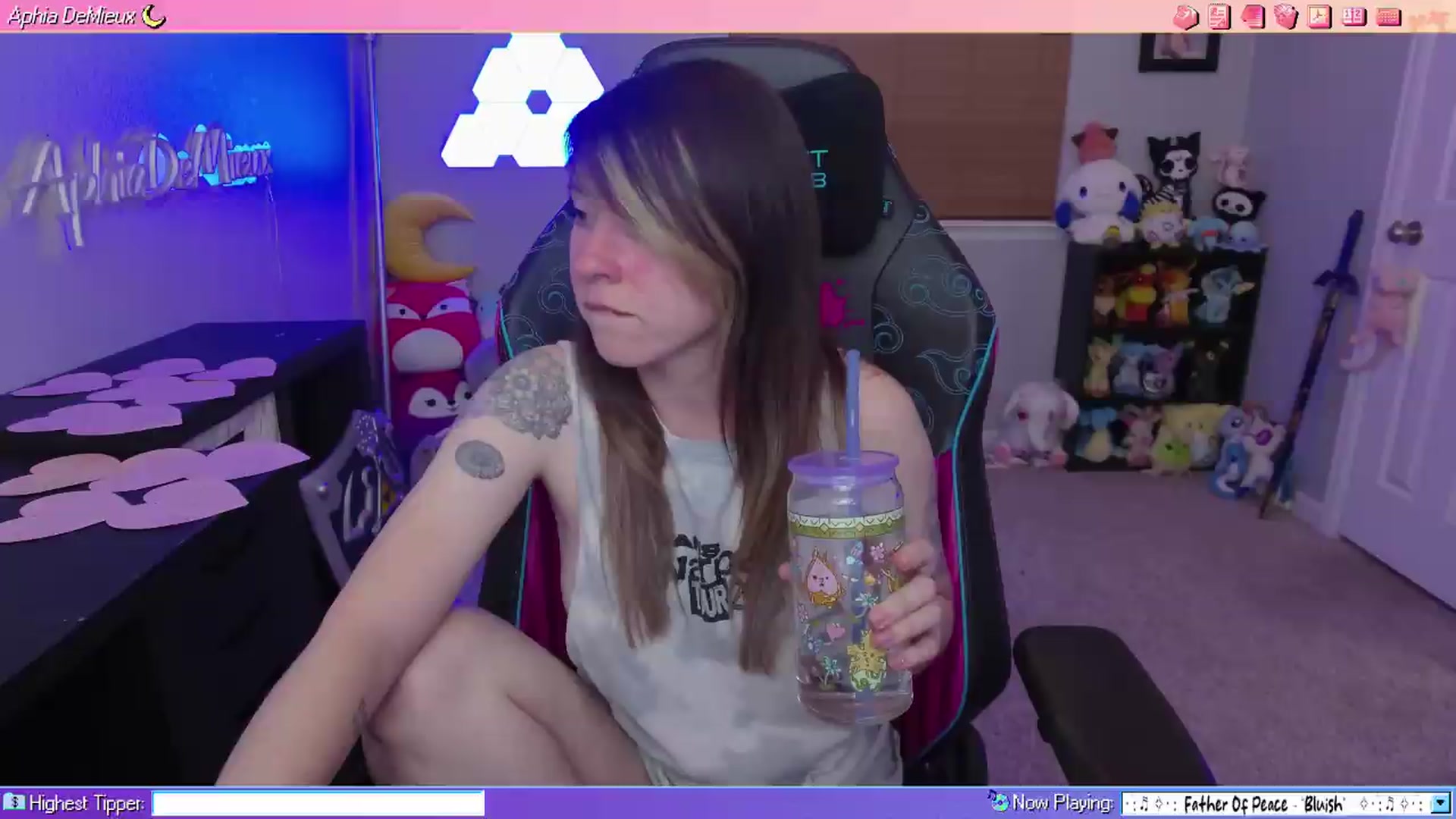 Gallery image thumbnail from AphiaDeMieux's myfreecams stream on, 09/13/2026, 03:24 image 10 of 20