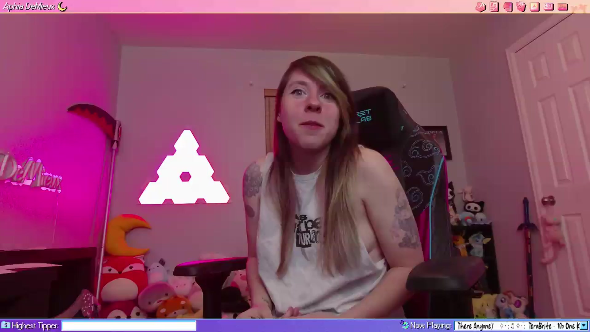 Gallery image thumbnail from AphiaDeMieux's myfreecams stream on, 09/13/2026, 03:24 image 12 of 20