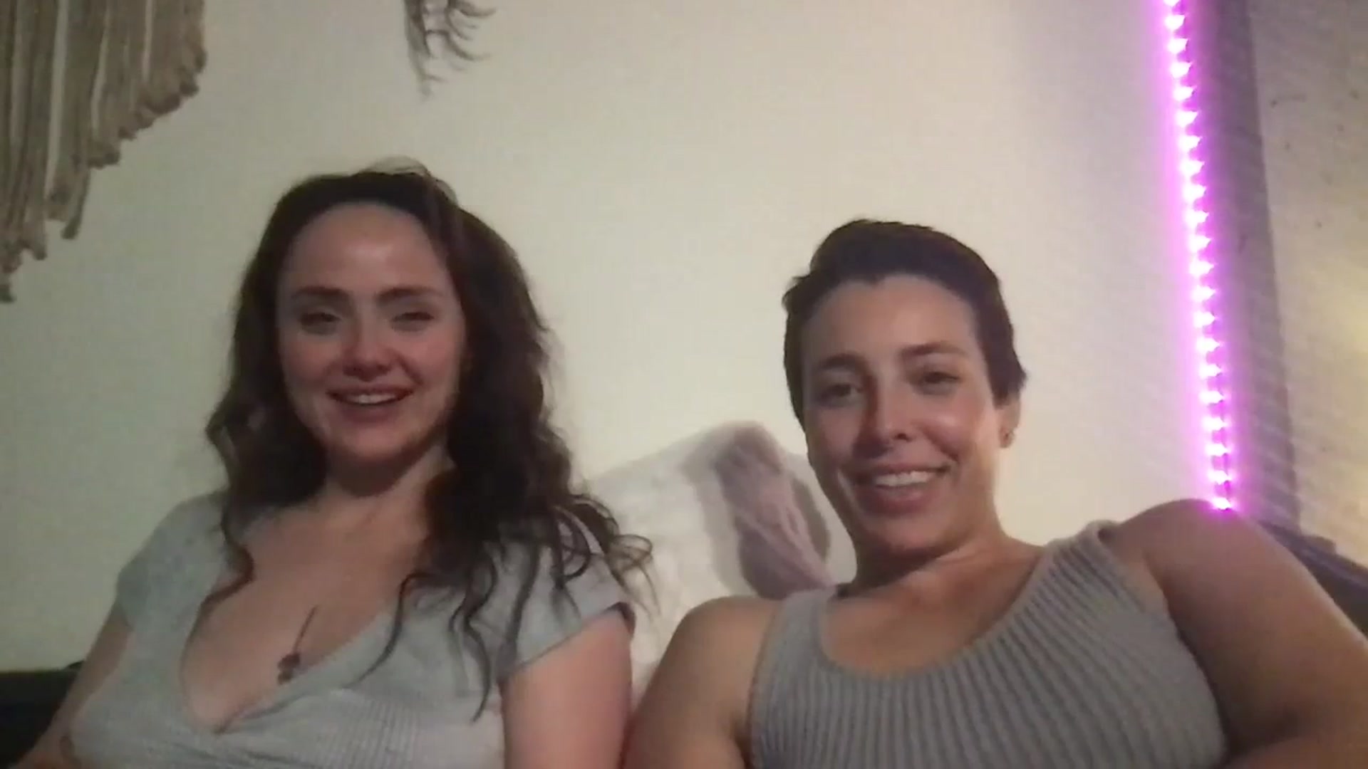 Gallery image thumbnail from Apisces1's myfreecams stream on, 12/28/2023, 09:35 image 2 of 20