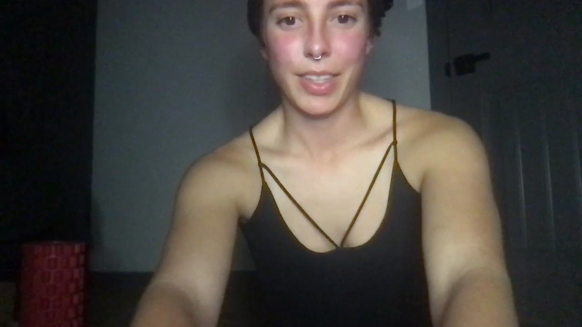 Gallery image thumbnail from Apisces1's myfreecams stream on, 02/08/2024, 08:44 image 17 of 20