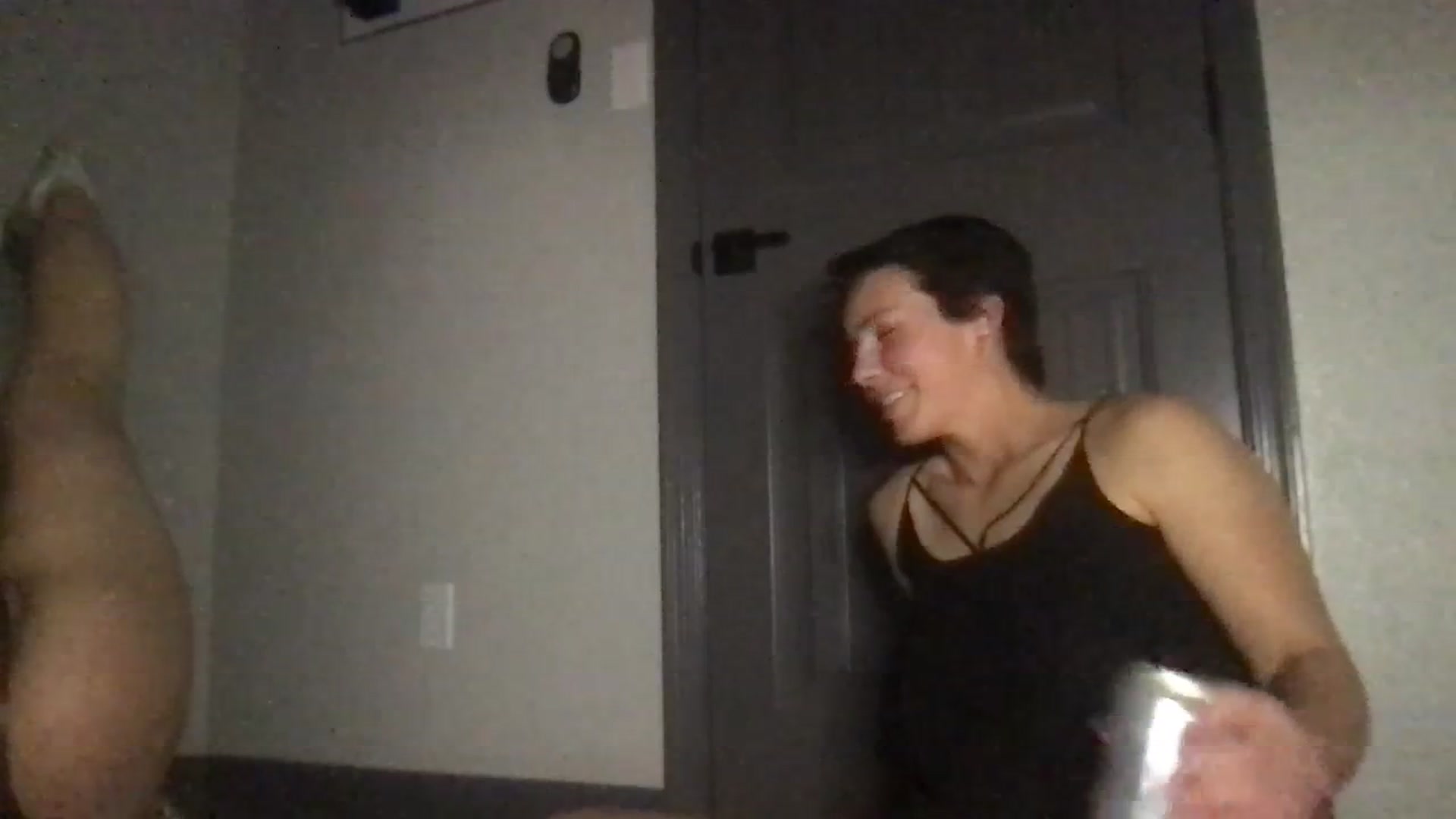 Gallery image thumbnail from Apisces1's myfreecams stream on, 02/08/2024, 08:44 image 3 of 20