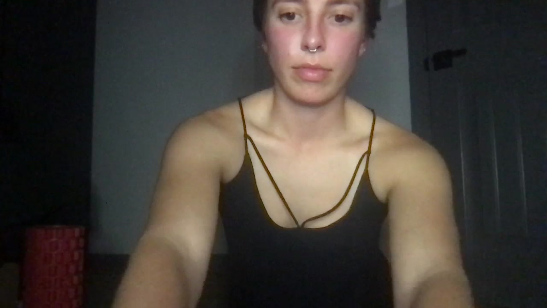 Gallery image thumbnail from Apisces1's myfreecams stream on, 02/08/2024, 08:44 image 16 of 20