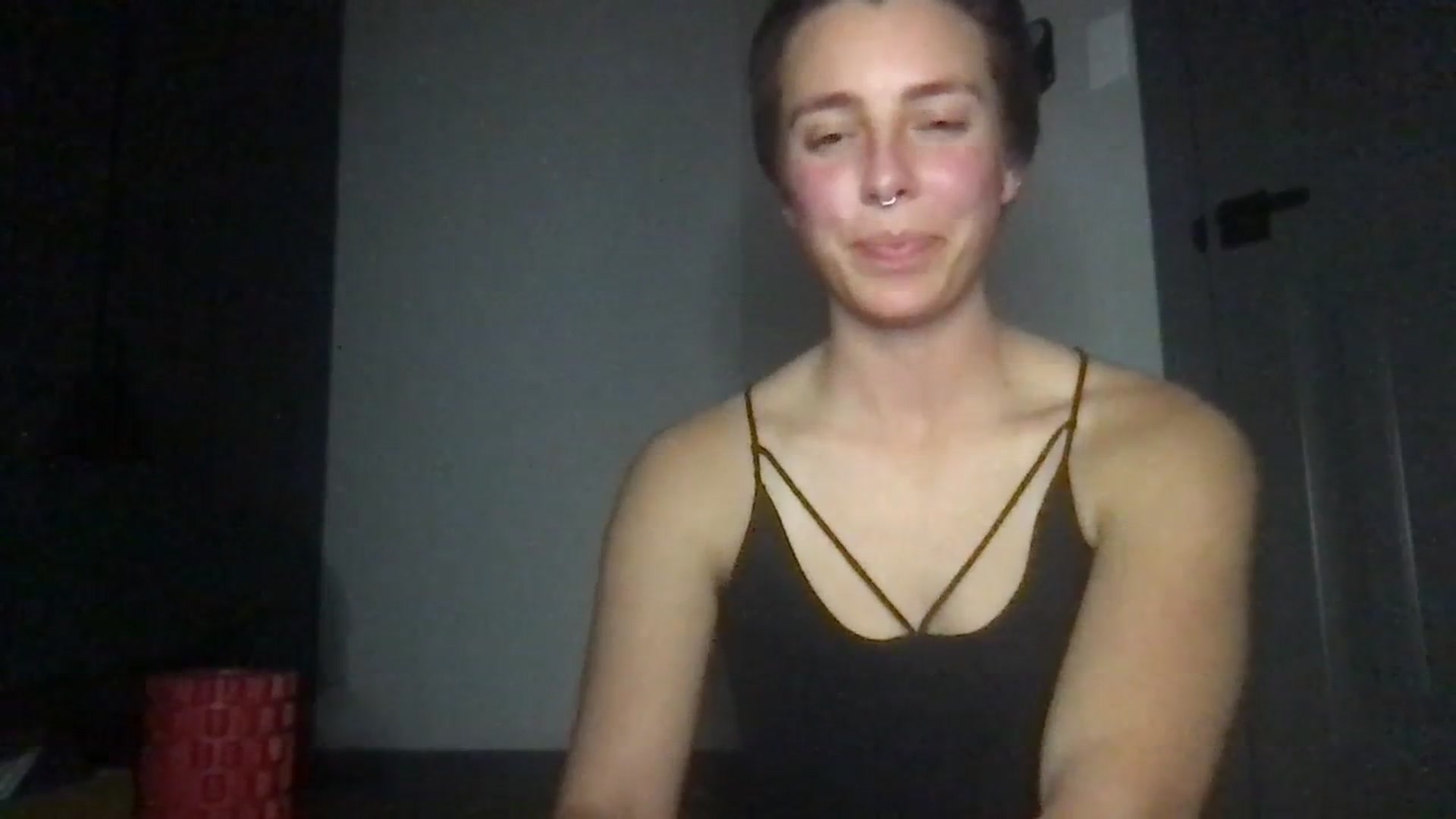 Gallery image thumbnail from Apisces1's myfreecams stream on, 02/08/2024, 08:44 image 12 of 20