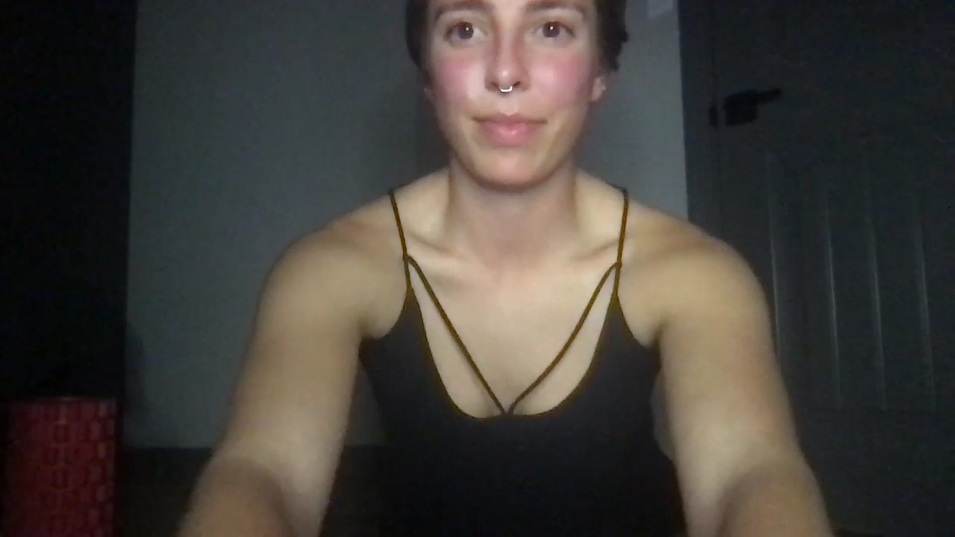 Gallery image thumbnail from Apisces1's myfreecams stream on, 02/08/2024, 08:44 image 18 of 20