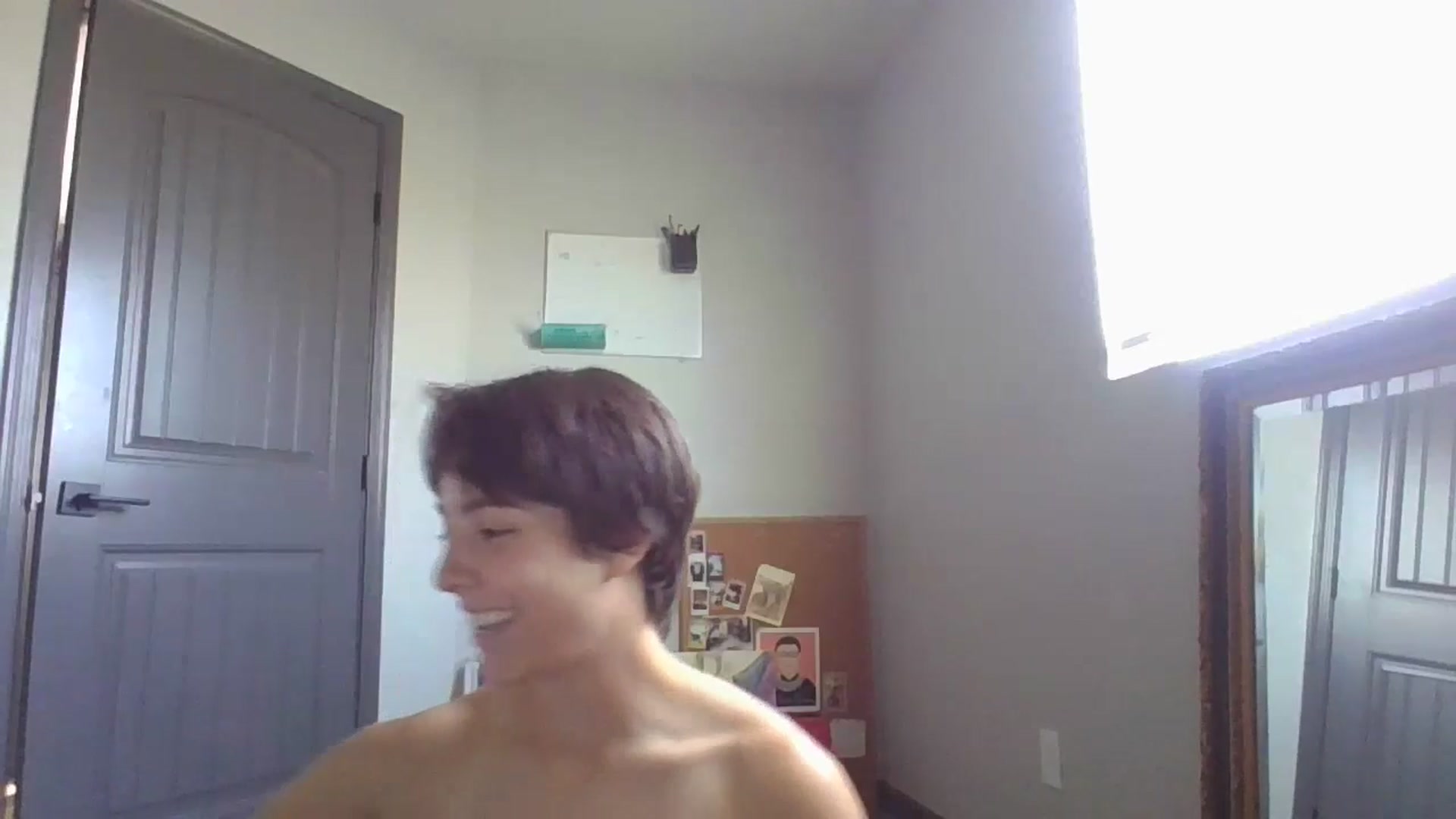 Gallery image thumbnail from Apisces1's myfreecams stream on, 05/06/2024, 20:09 image 7 of 20