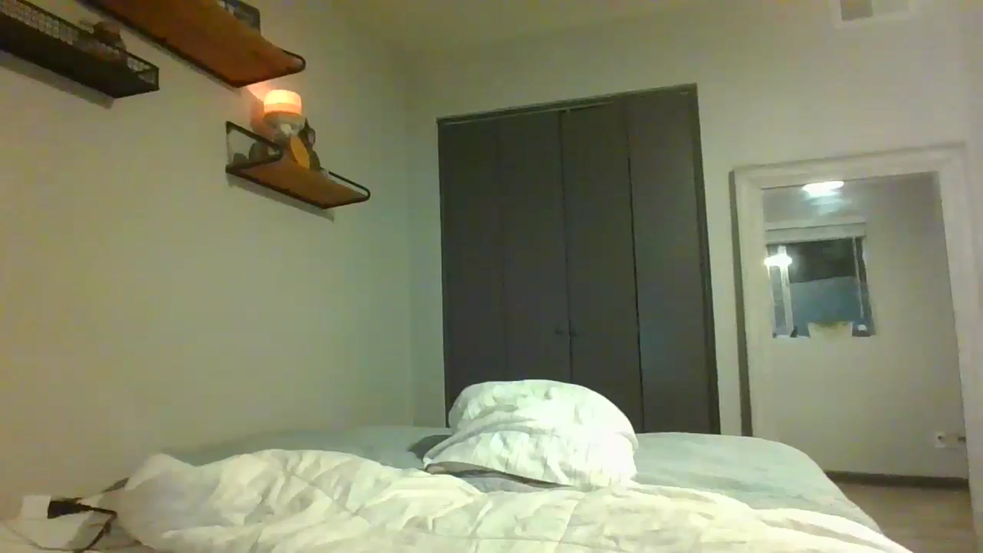 Gallery image thumbnail from Apisces1's myfreecams stream on, 06/03/2024, 04:02 image 10 of 20