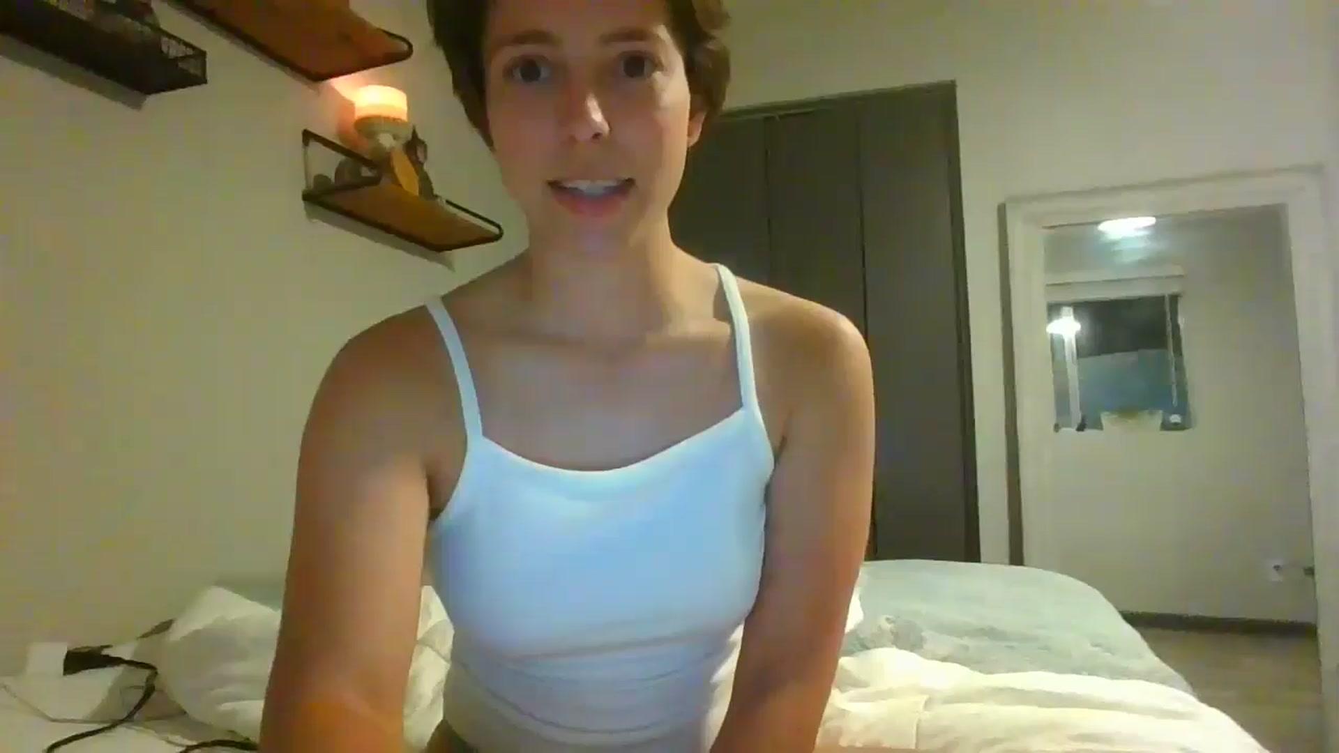 Gallery image thumbnail from Apisces1's myfreecams stream on, 06/03/2024, 04:02 image 9 of 20