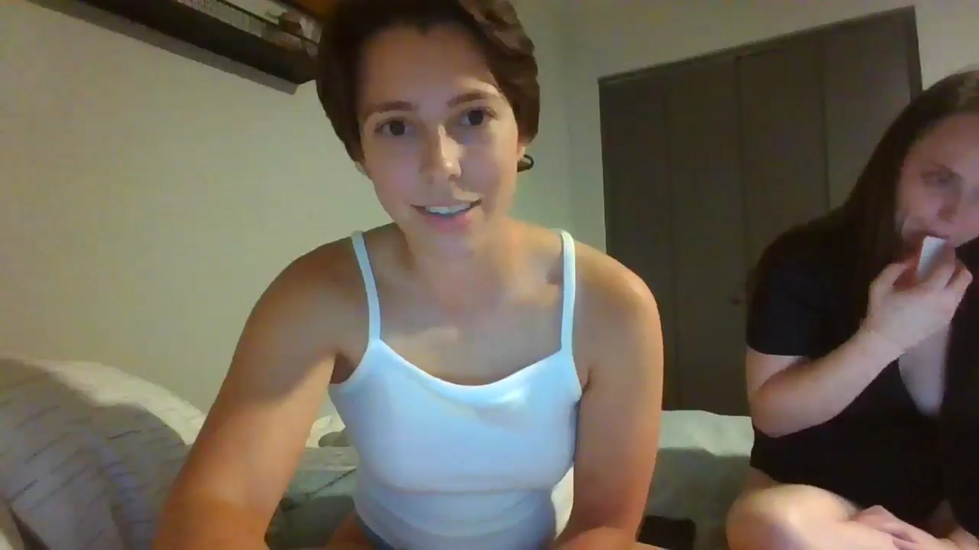 Gallery image thumbnail from Apisces1's myfreecams stream on, 06/03/2024, 04:56 image 16 of 20